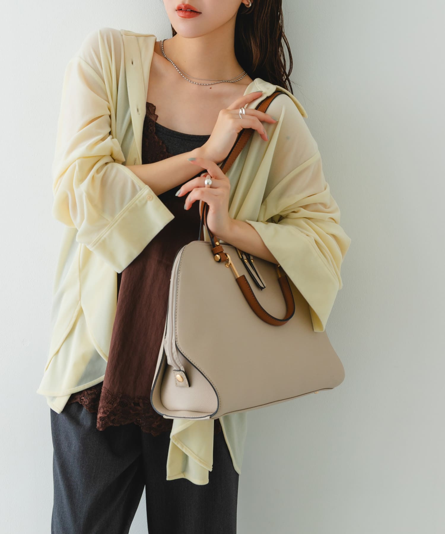 『インフルエンサーayaさんコラボ』2WAYハンドバッグ L.BEIGE One