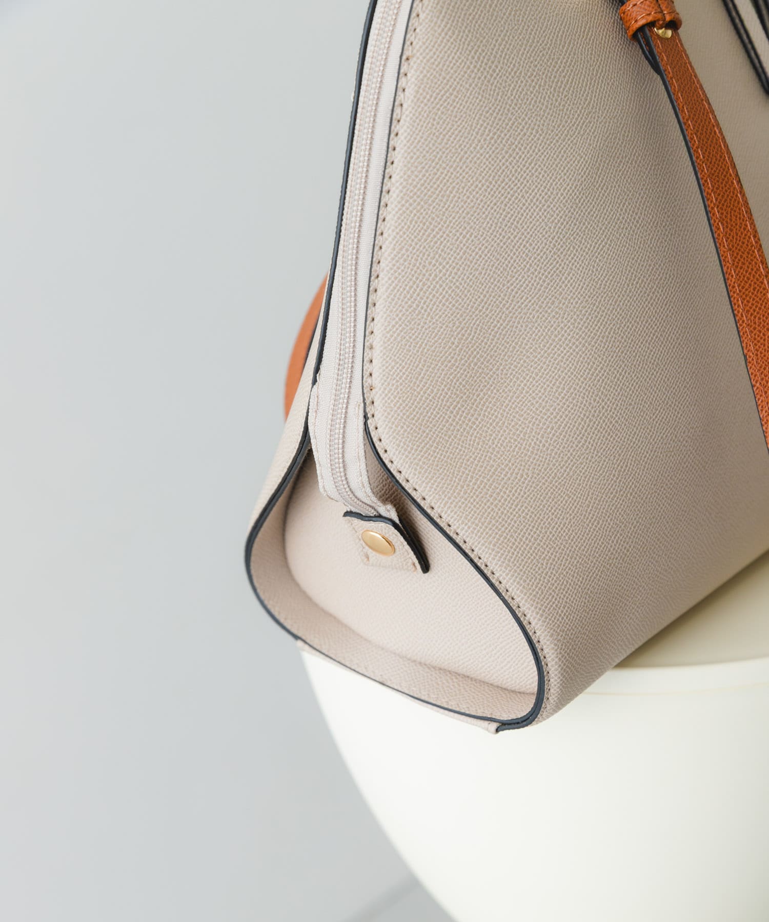 『インフルエンサーayaさんコラボ』2WAYハンドバッグ L.BEIGE One