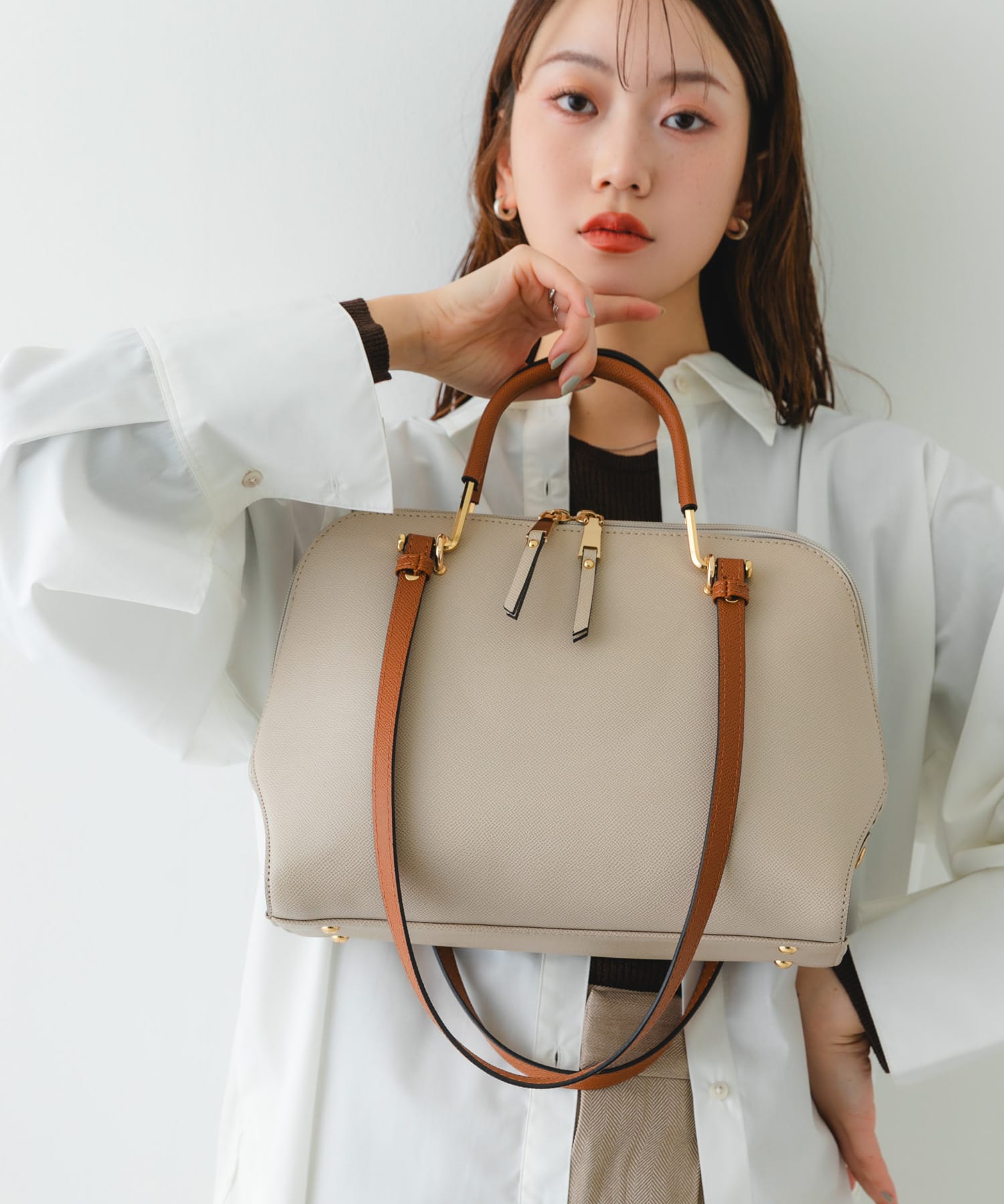 『インフルエンサーayaさんコラボ』プチ2WAYハンドバッグ L.BEIGE One