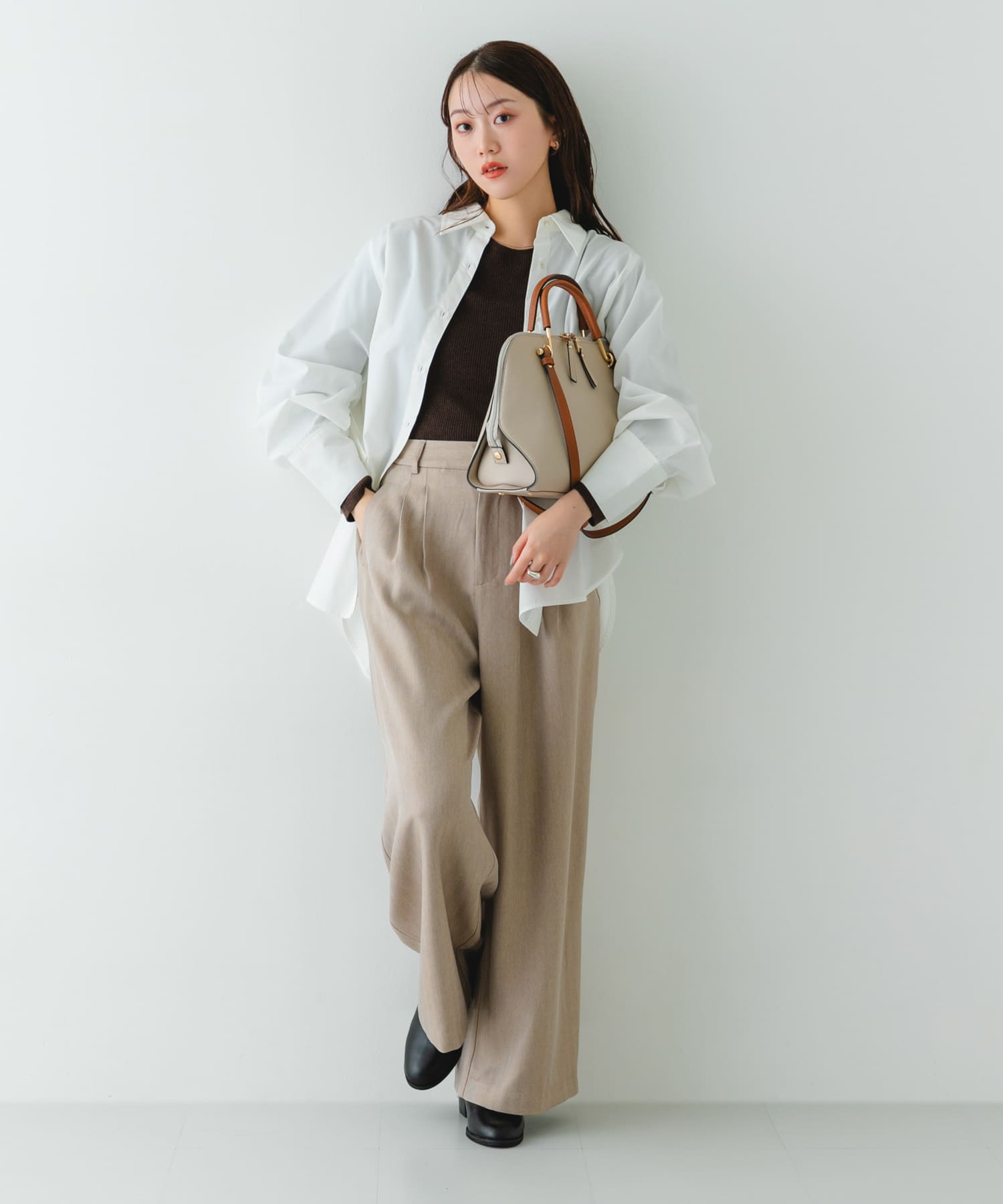 『インフルエンサーayaさんコラボ』プチ2WAYハンドバッグ L.BEIGE One