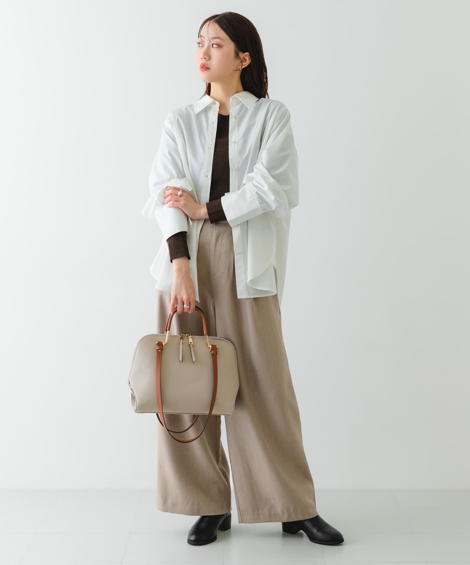 『インフルエンサーayaさんコラボ』プチ2WAYハンドバッグ L.BEIGE One