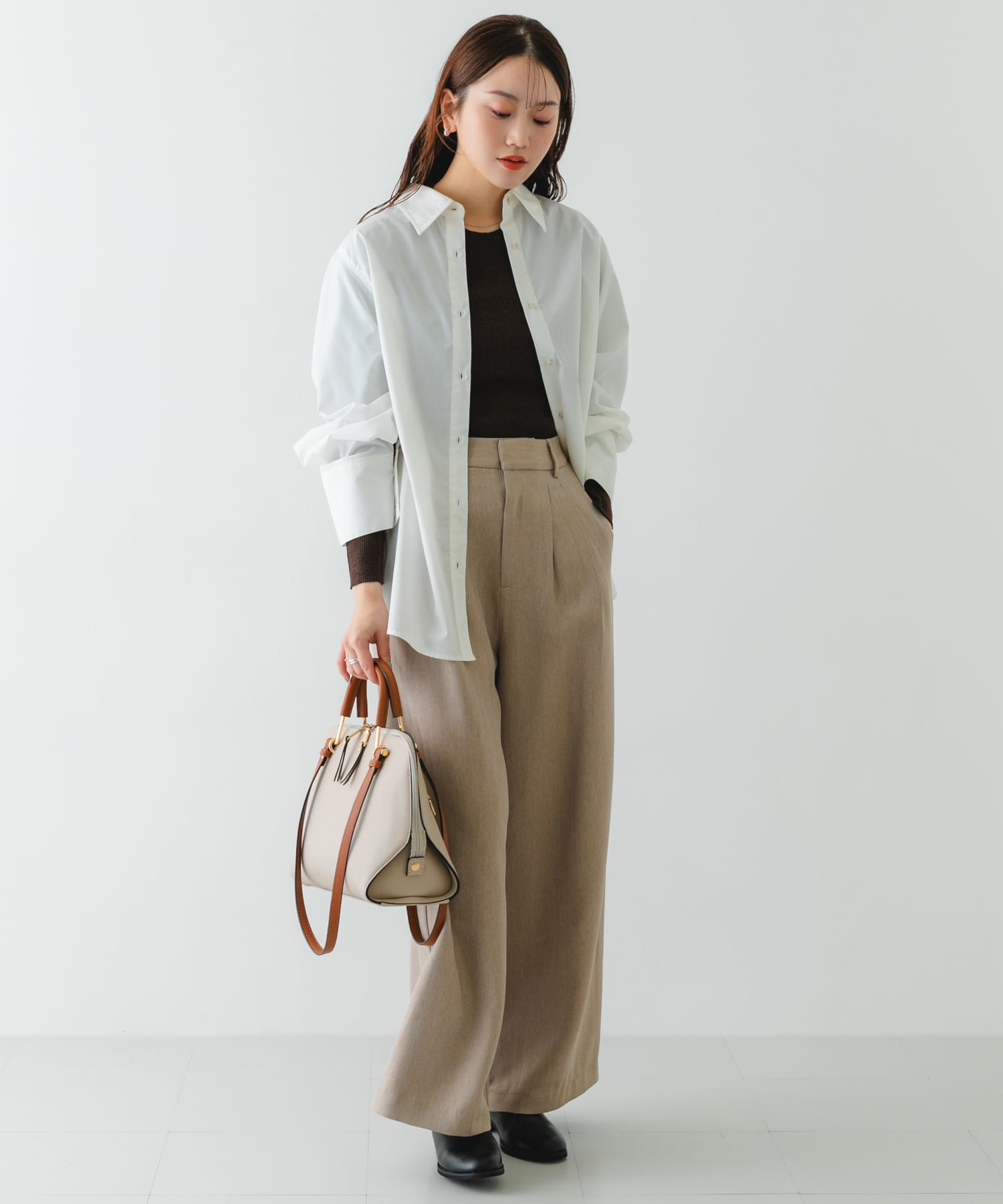 『インフルエンサーayaさんコラボ』プチ2WAYハンドバッグ L.BEIGE One