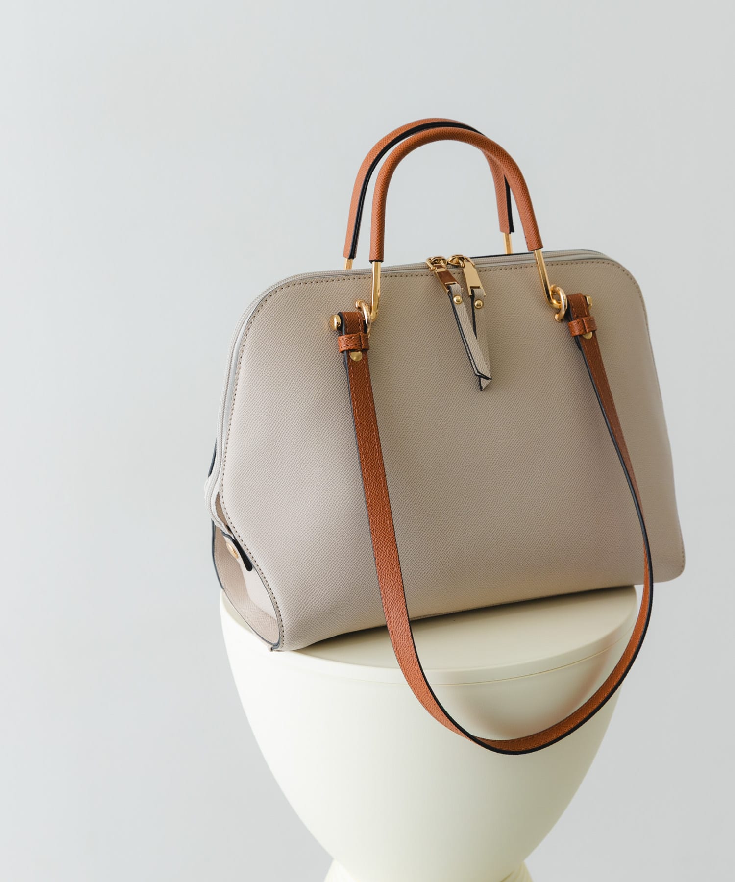 『インフルエンサーayaさんコラボ』プチ2WAYハンドバッグ L.BEIGE One