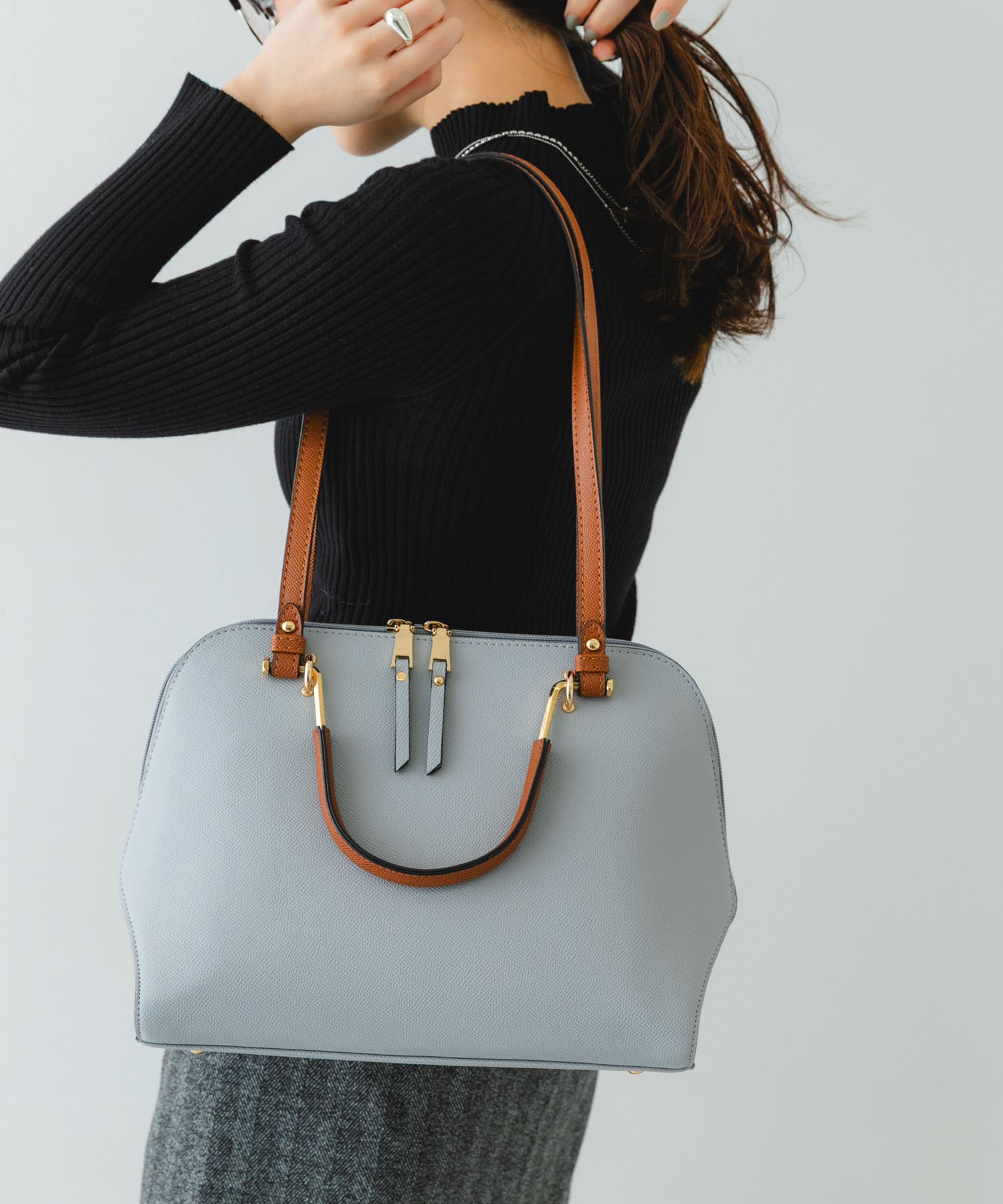 『インフルエンサーayaさんコラボ』プチ2WAYハンドバッグ BLUE GRAY One
