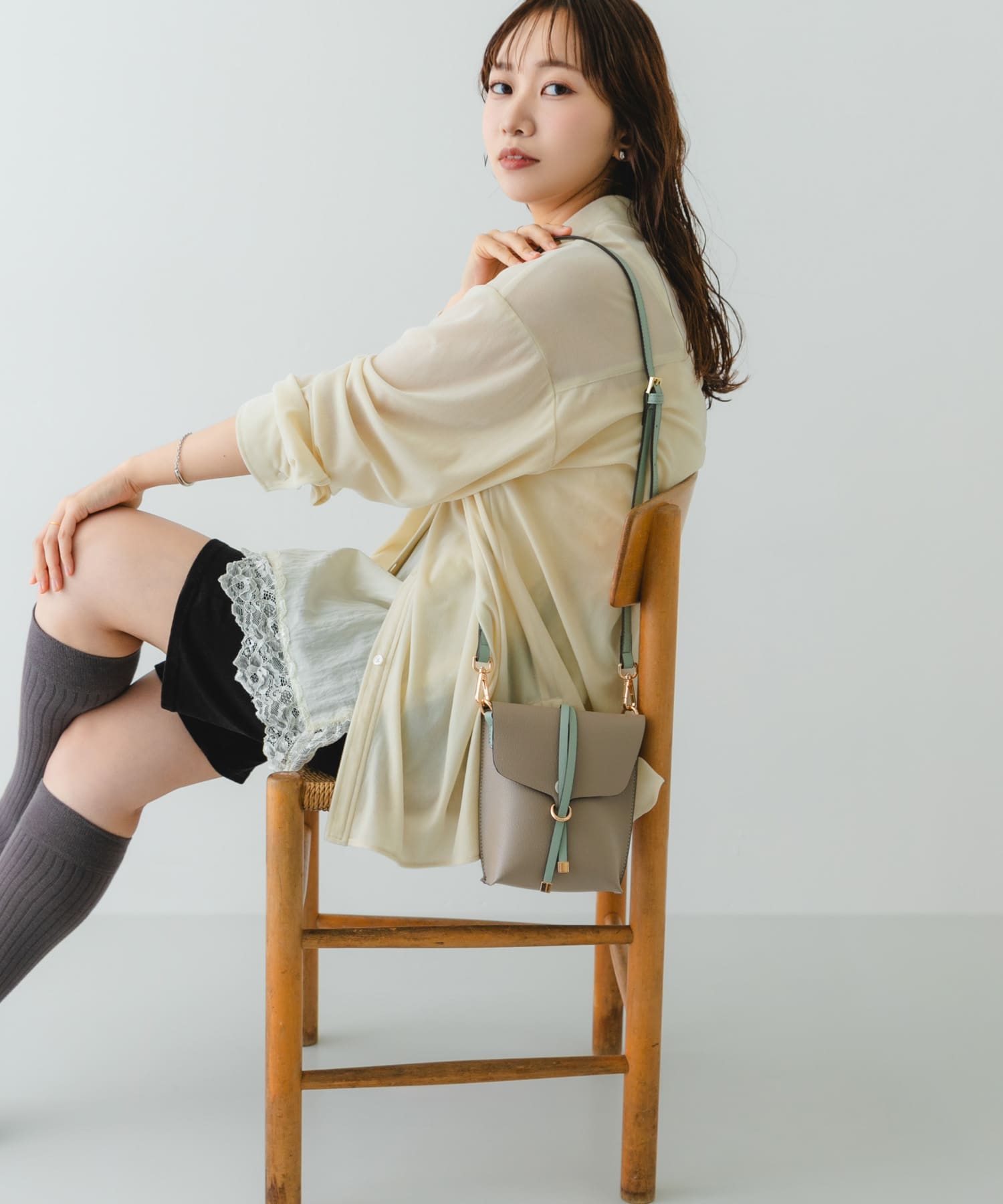 縦型フラップポシェット GRAYxSAX One