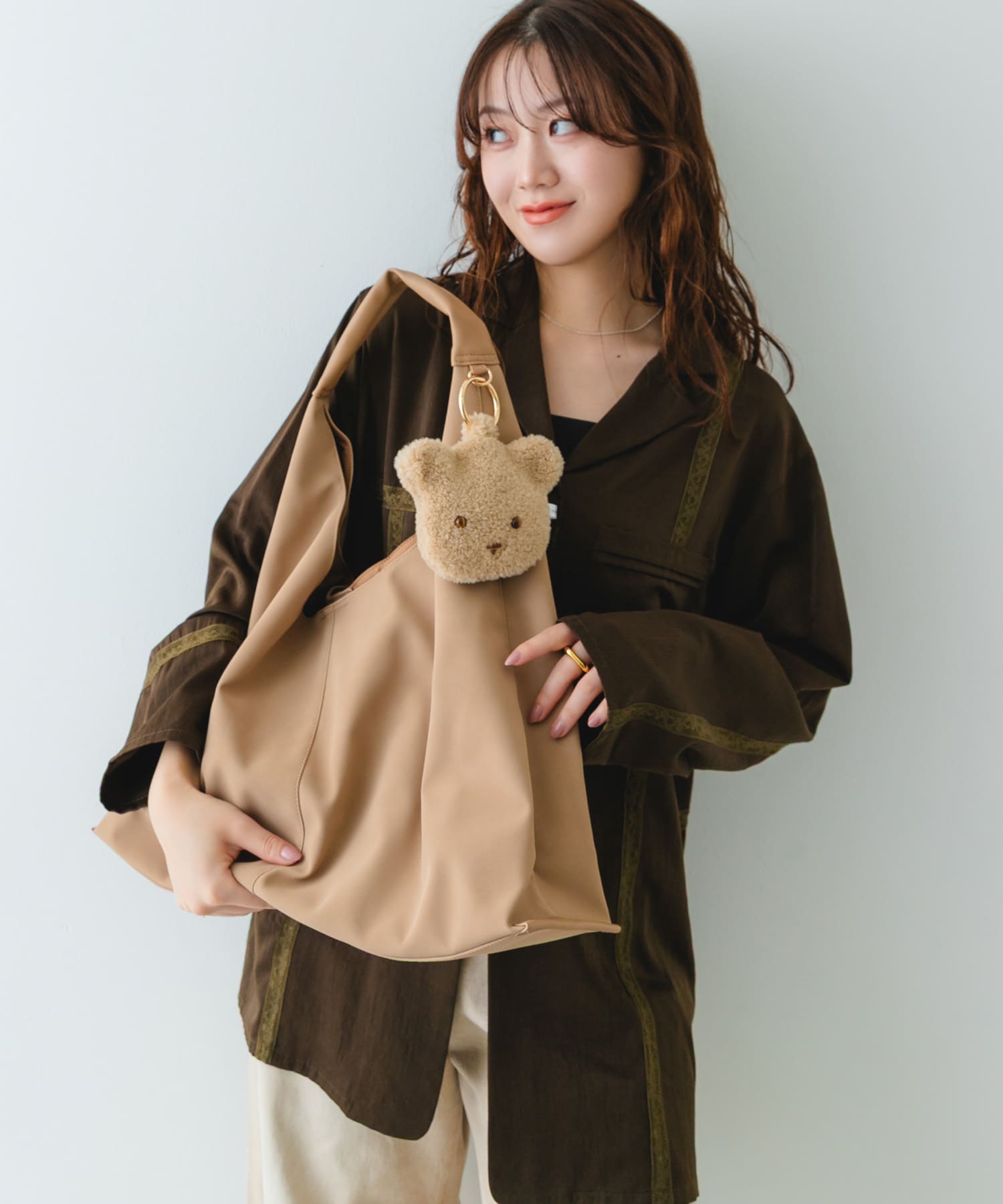 スエード調ワンハンドルトートバッグ BEIGE One