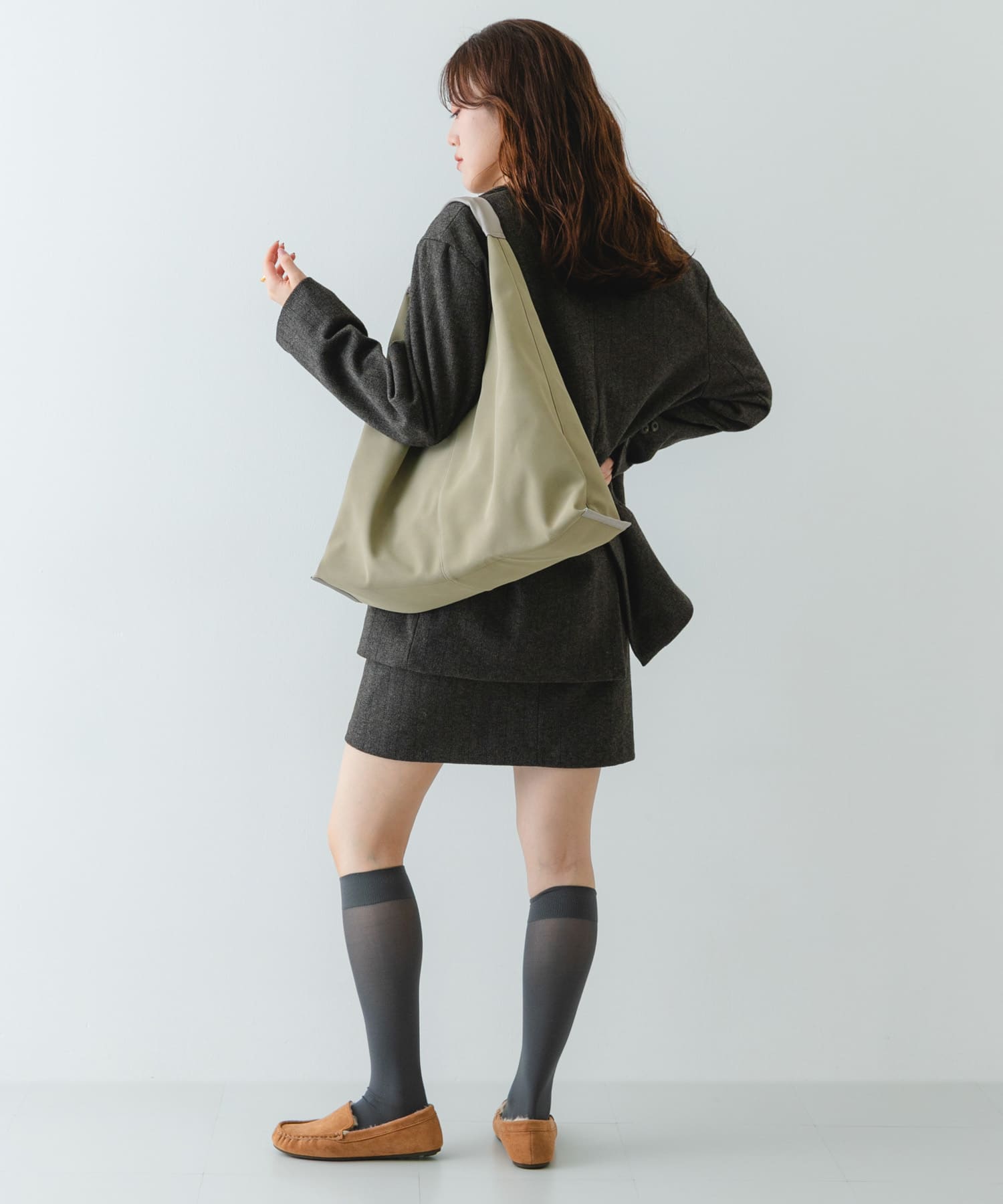 スエード調ワンハンドルトートバッグ GRAY One