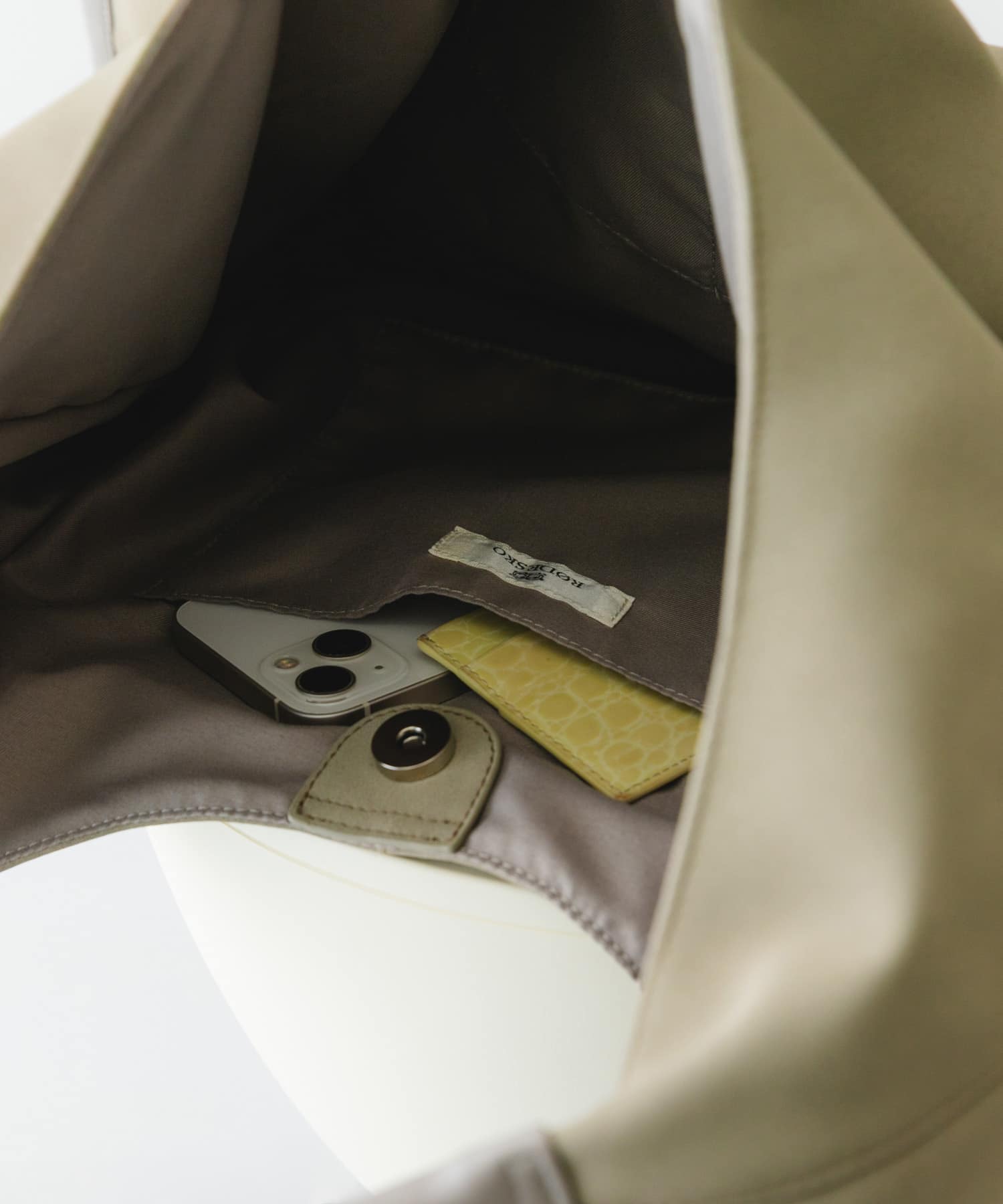 スエード調ワンハンドルトートバッグ GRAY One