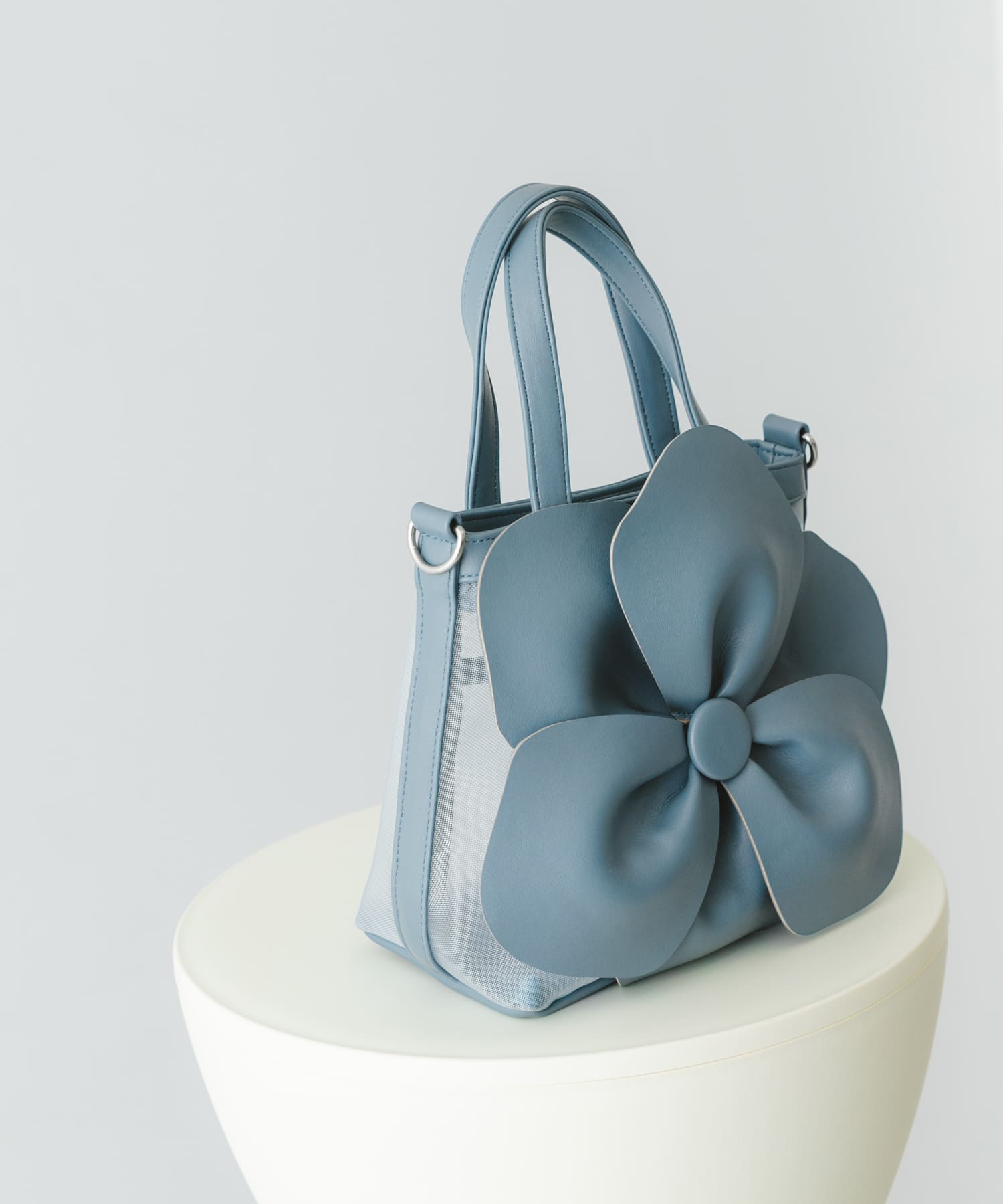 フラワーモチーフシアーバッグ SAX One