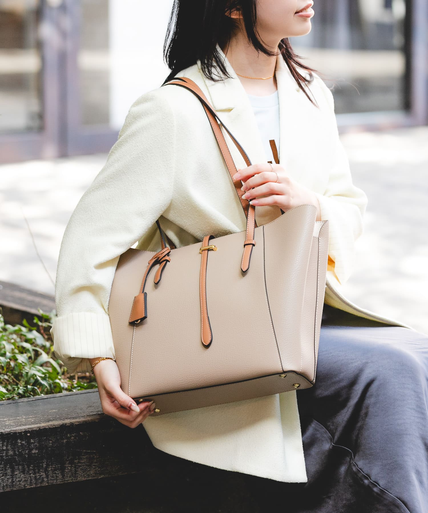 チャーム付A4トートバッグ SAND BEIGE one
