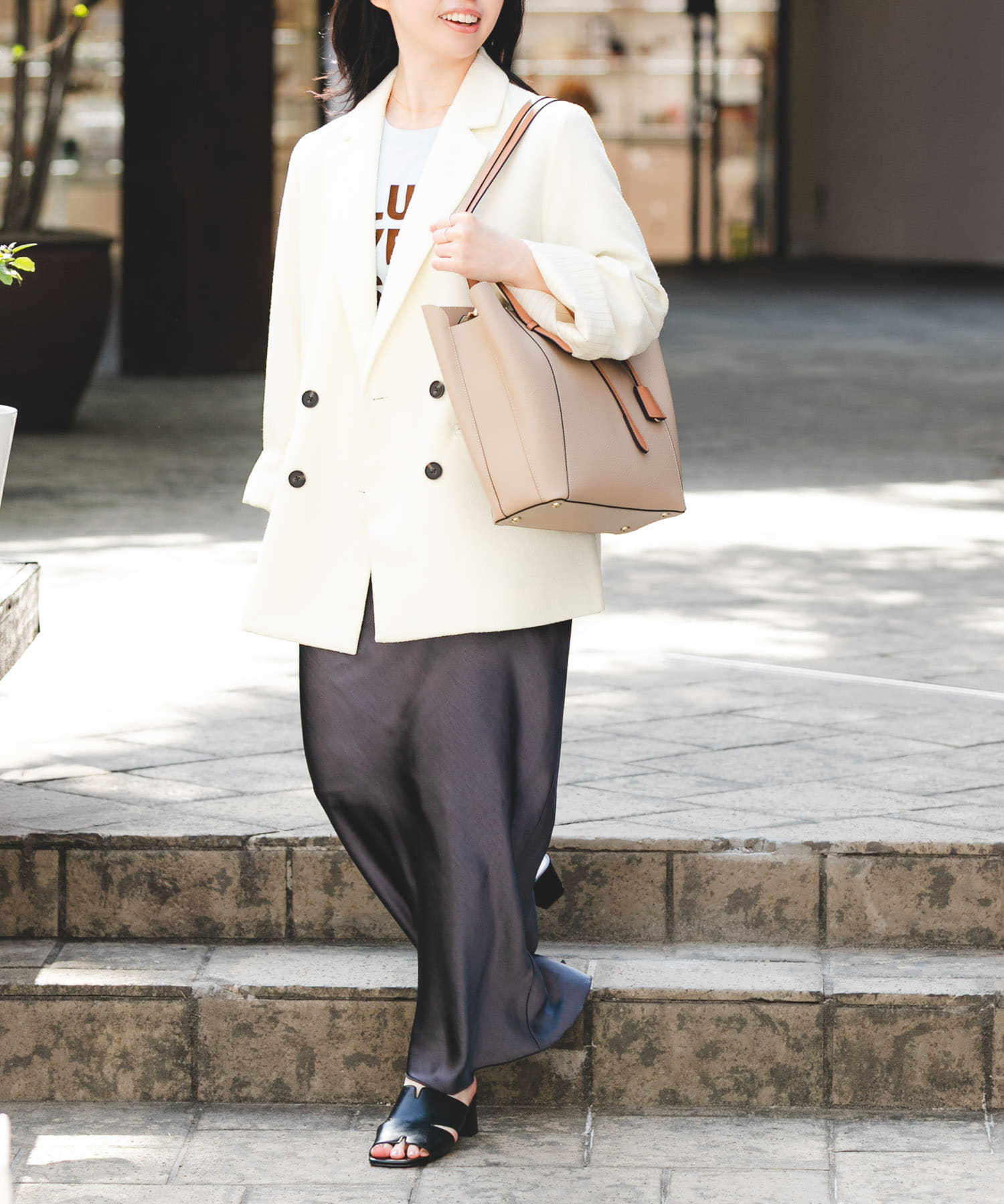 チャーム付A4トートバッグ SAND BEIGE one