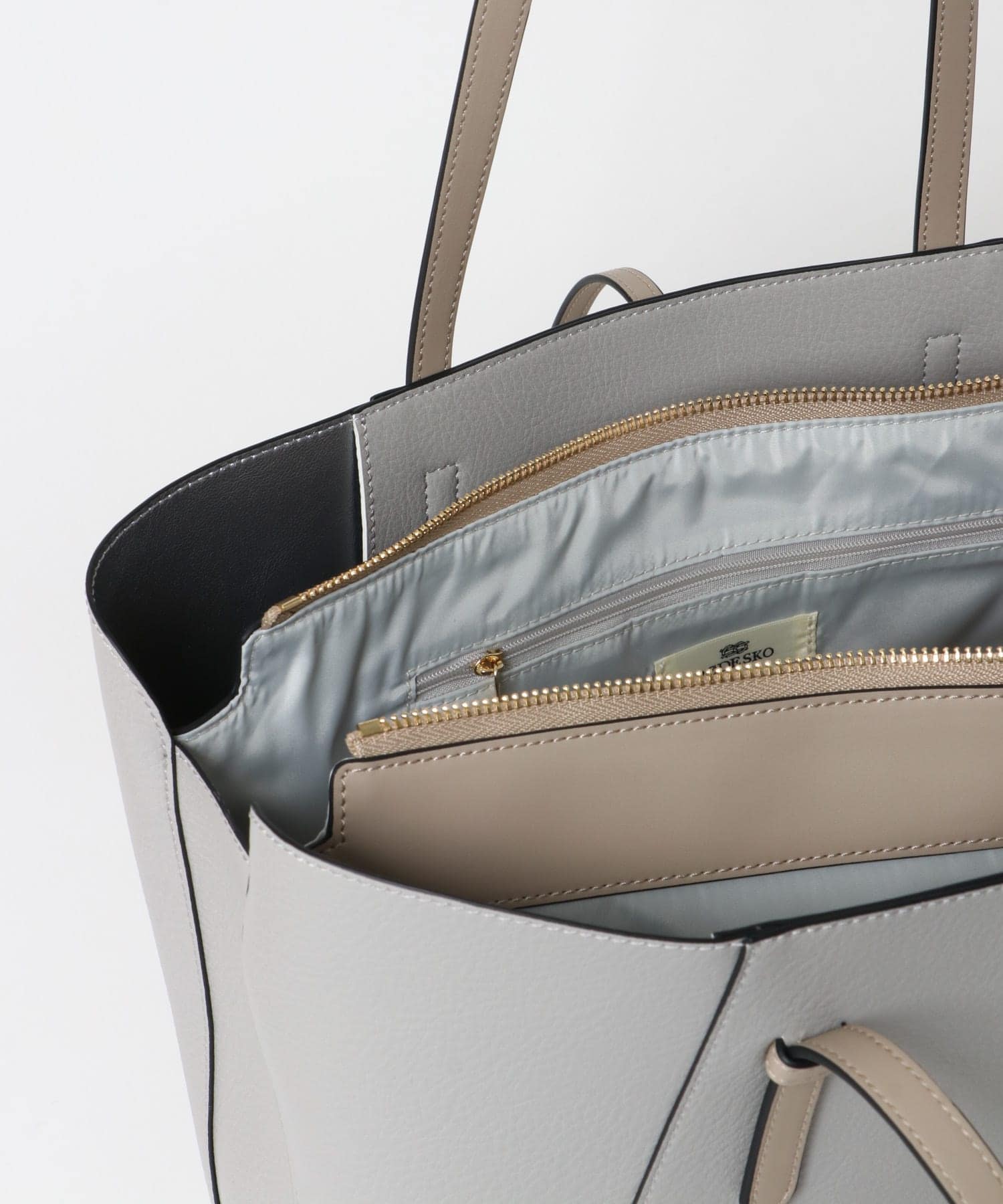 チャーム付A4トートバッグ GRAY one