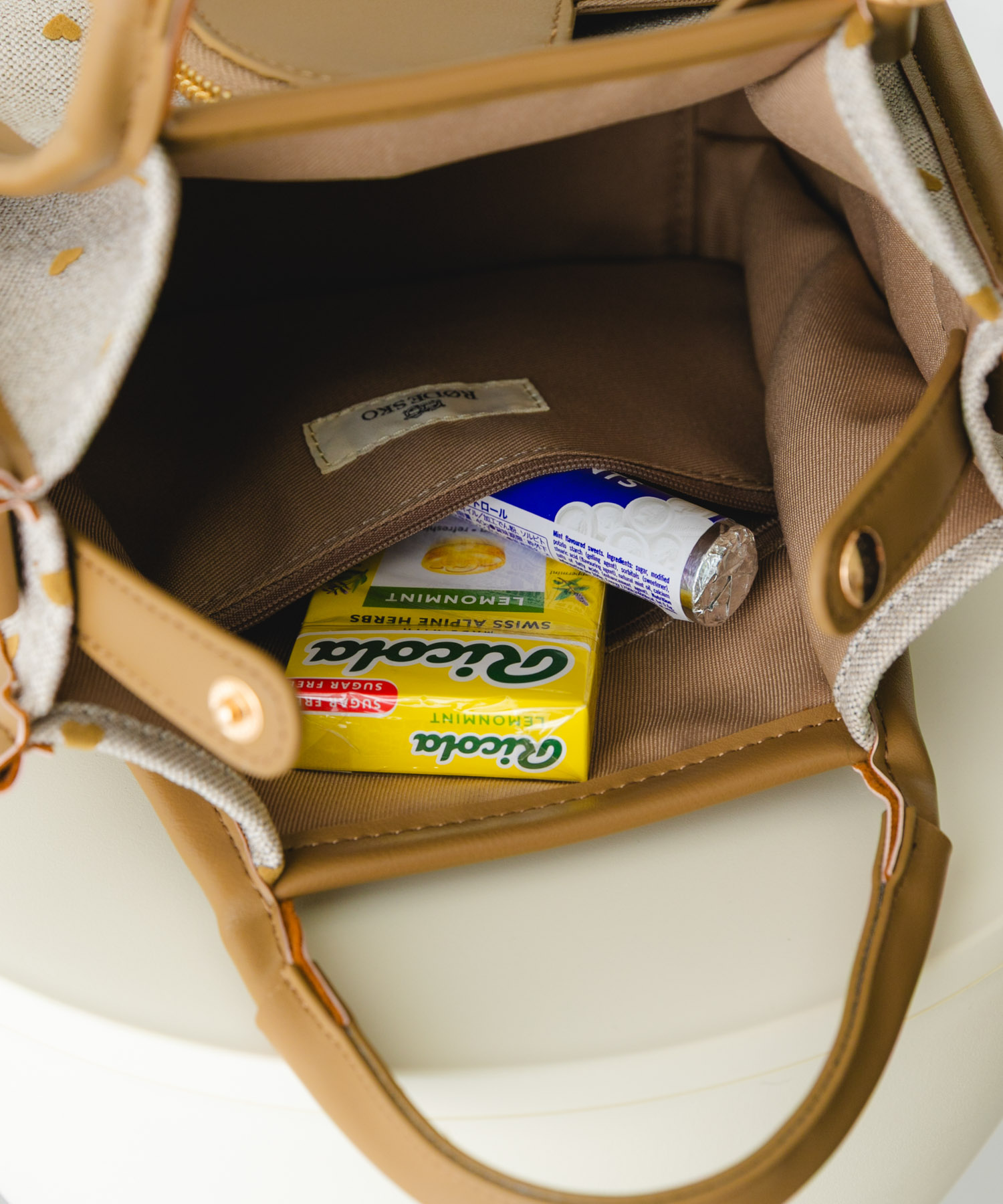 ハートキャンバスバッグ BEIGE one