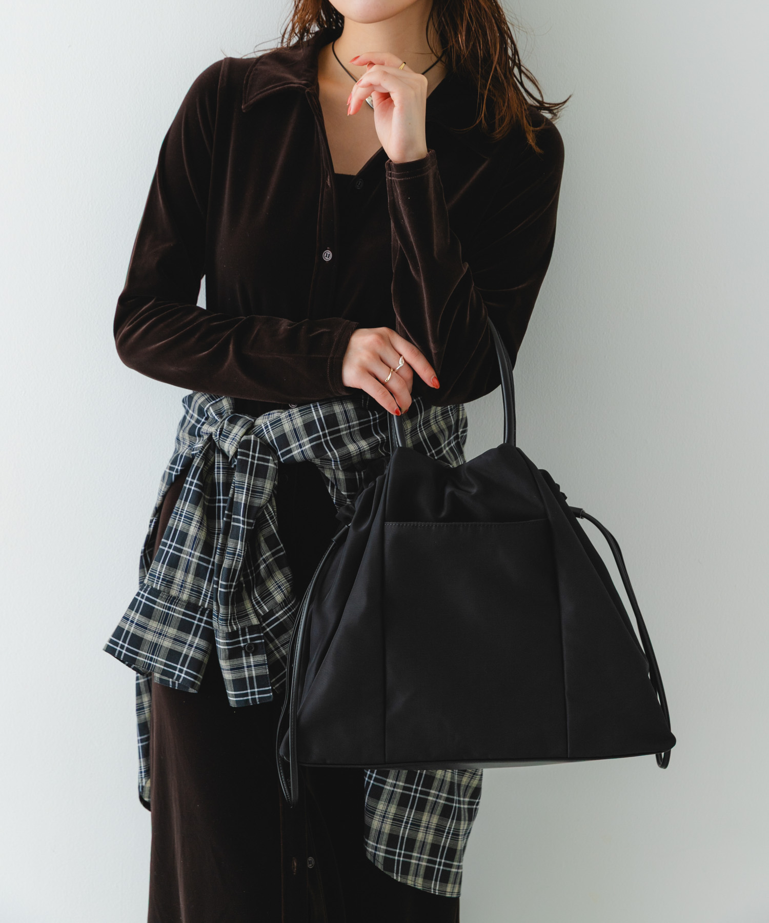 ショルダー付撥水キンチャクバッグ BLACK one