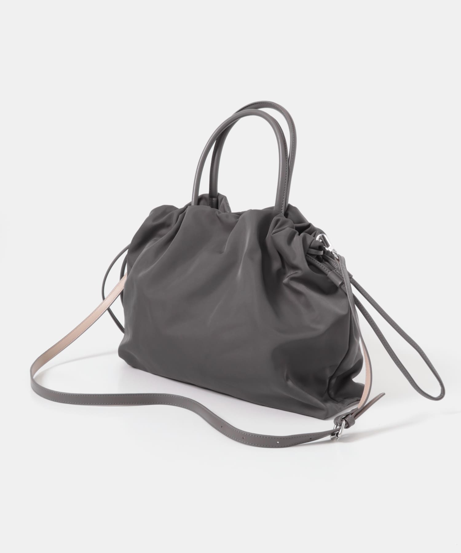 RODE SKO　ショルダー付撥水キンチャクバッグ GRAY one