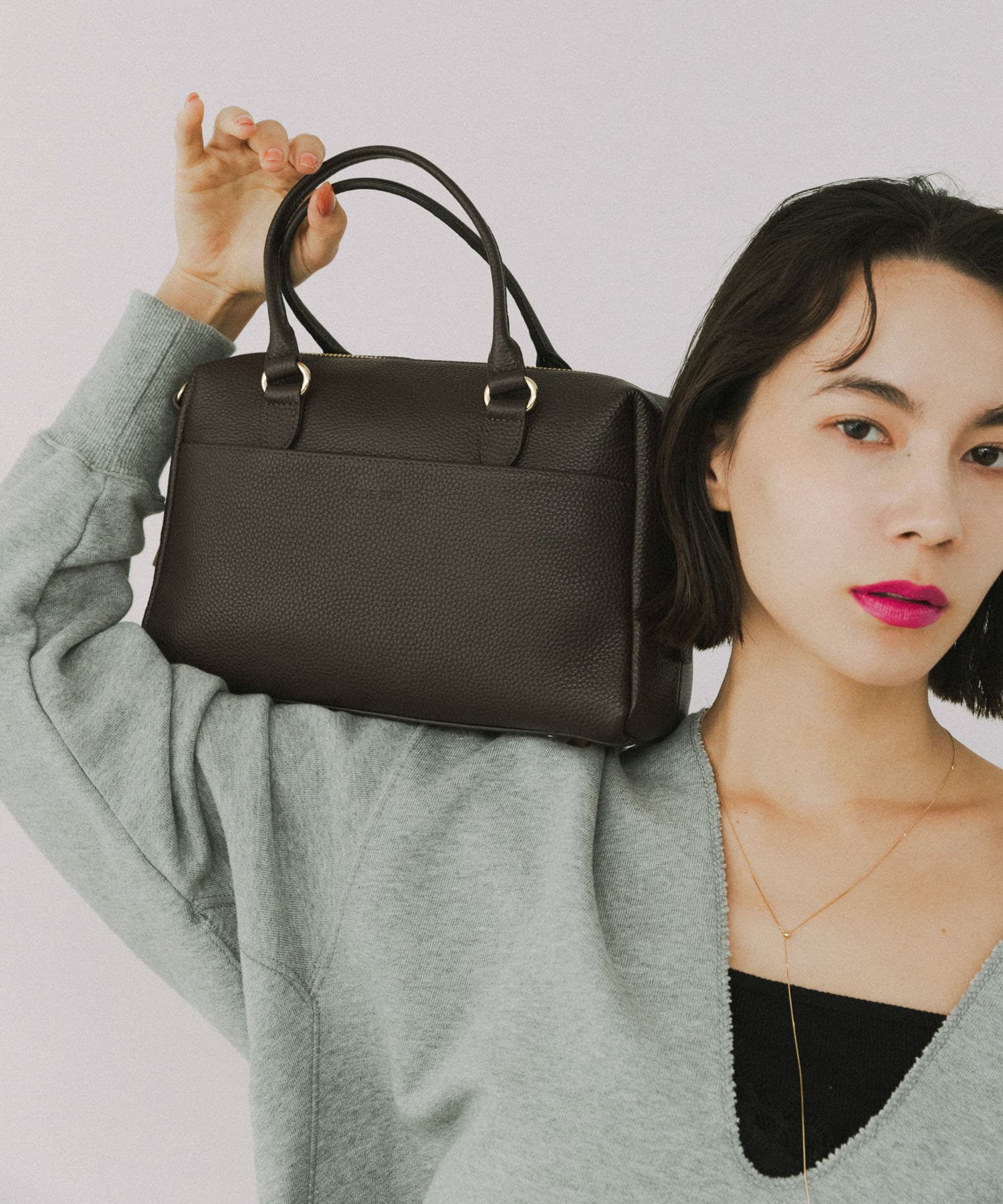 『Mサイズ』レザーボストンバッグ CHOCO one