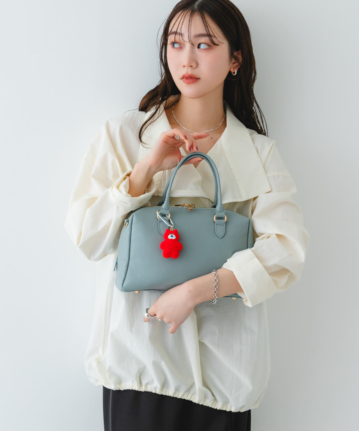 『Mサイズ』レザーボストンバッグ P.BLUE one