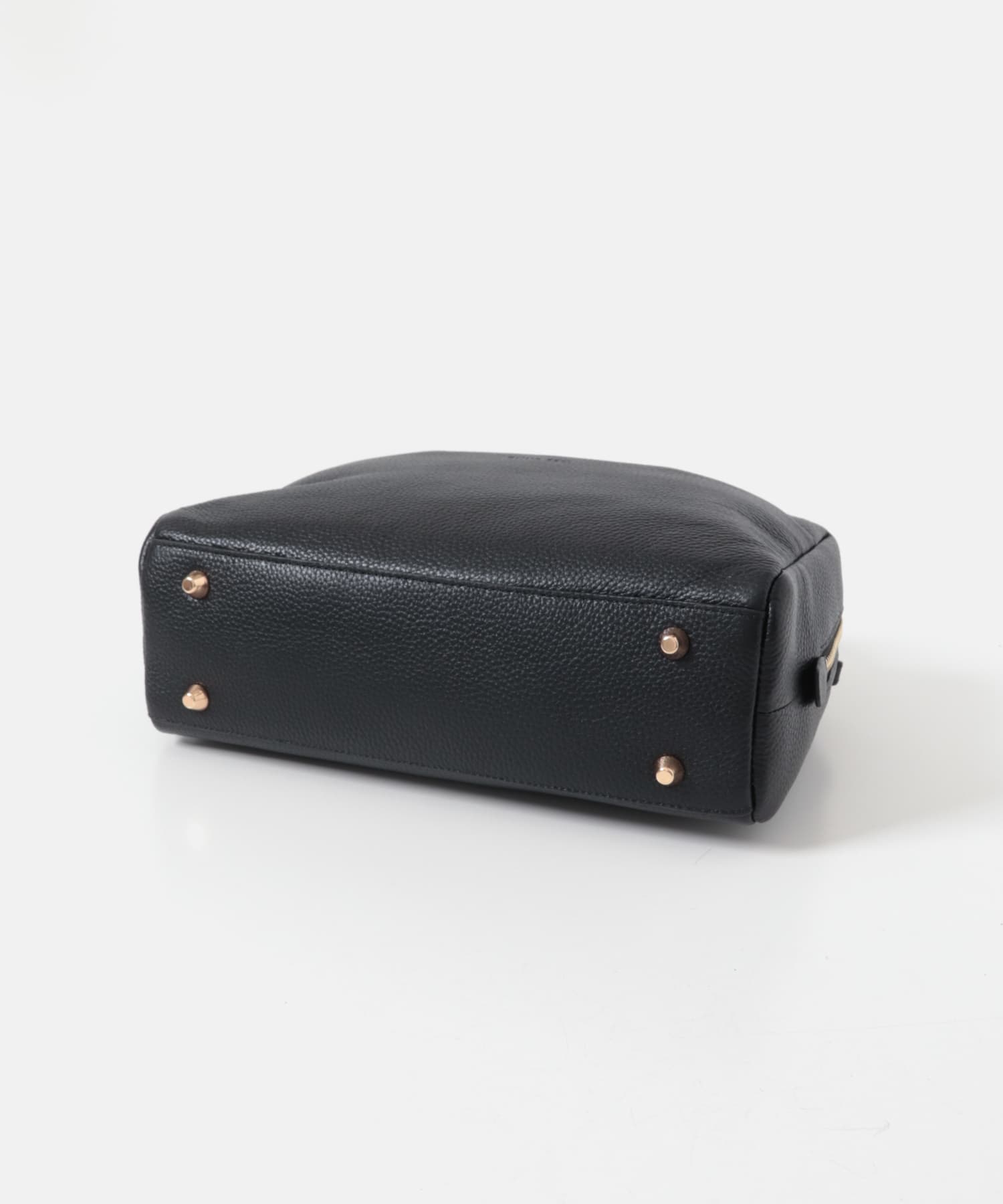 『Mサイズ』レザーボストンバッグ BLACK one