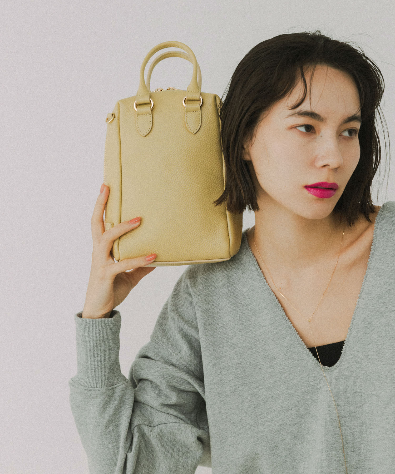 レザーミニボストンバッグ EGG one