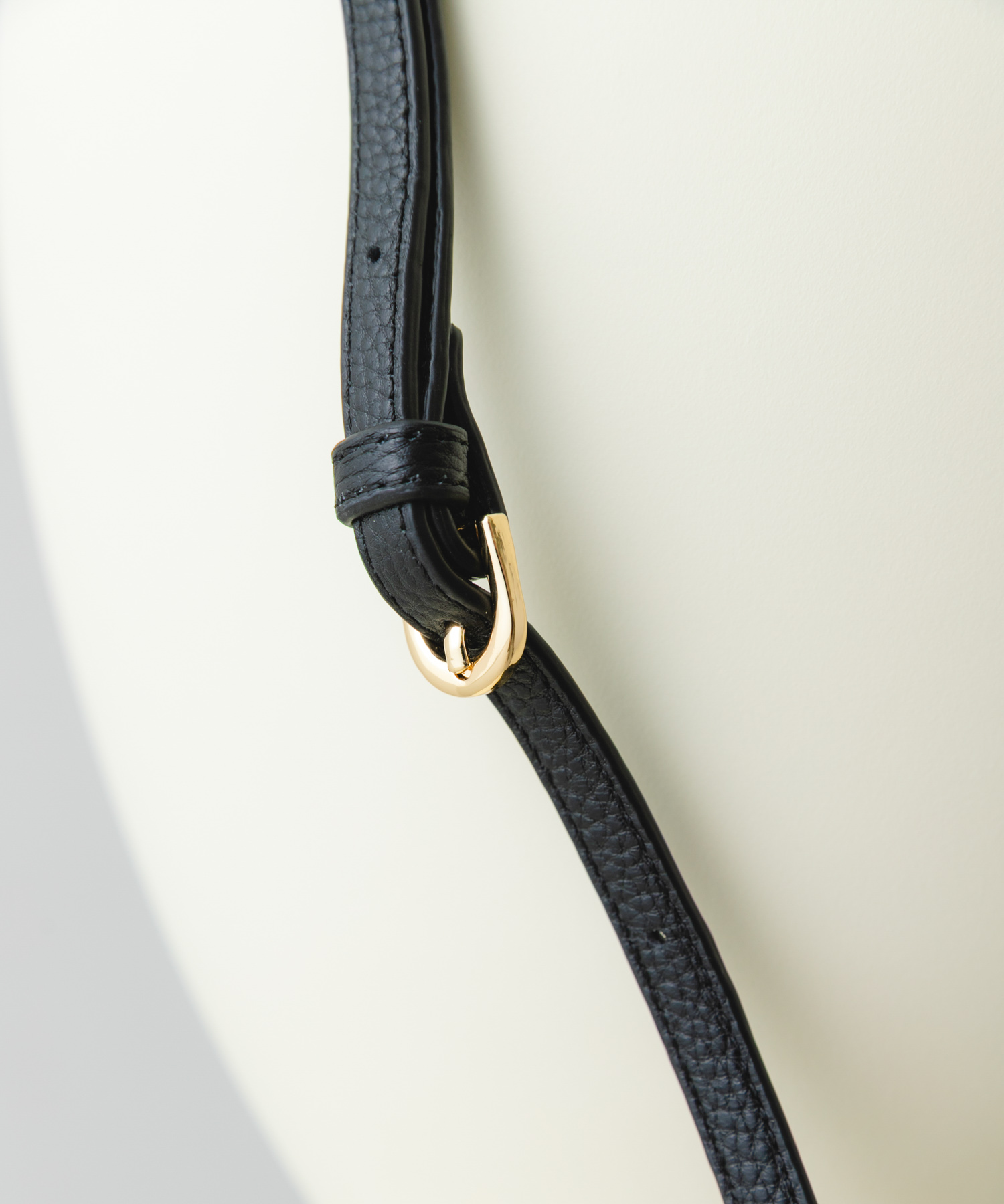 『縦型』レザーミニボストンバッグ BLACK one