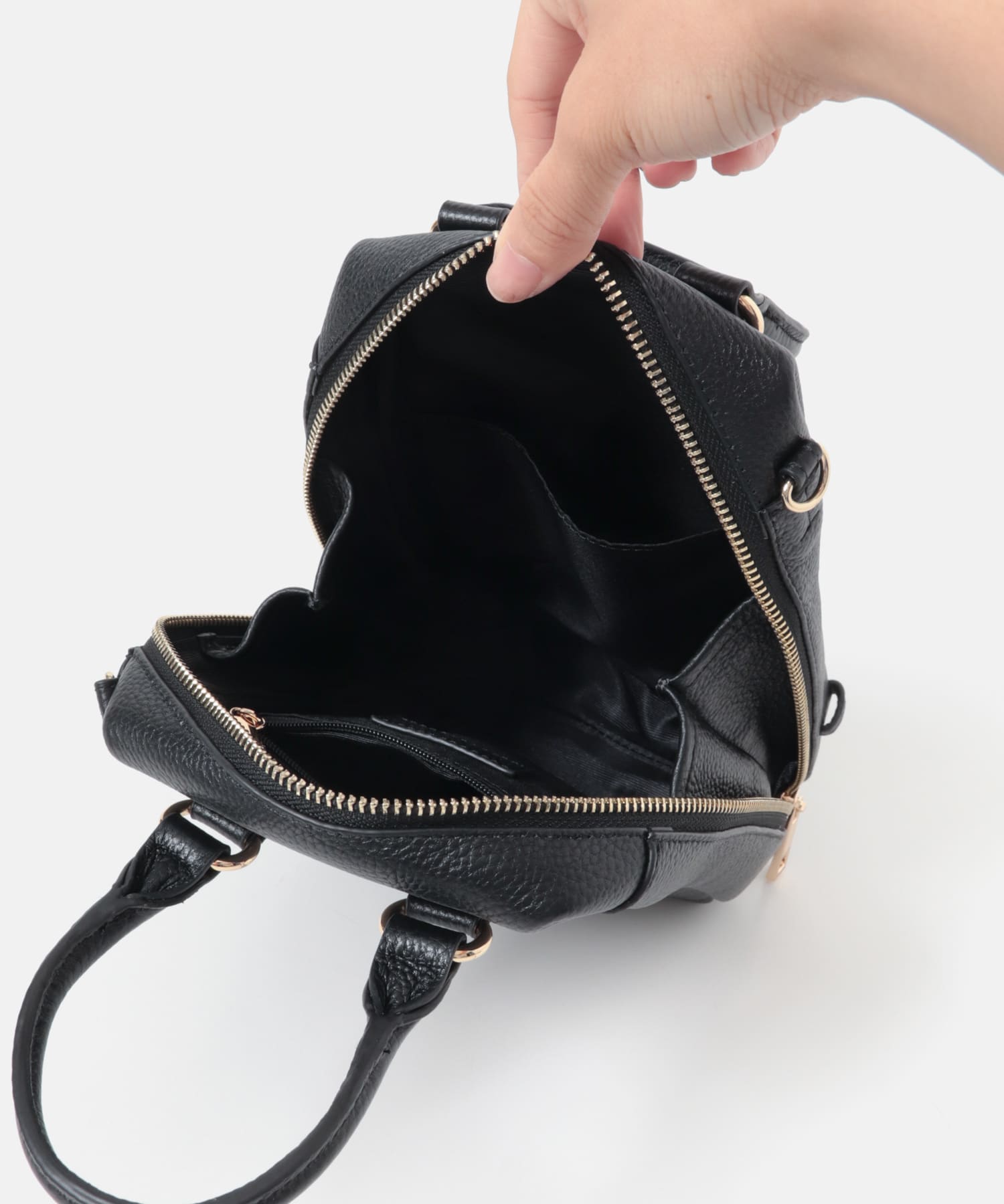 『縦型』レザーミニボストンバッグ BLACK one