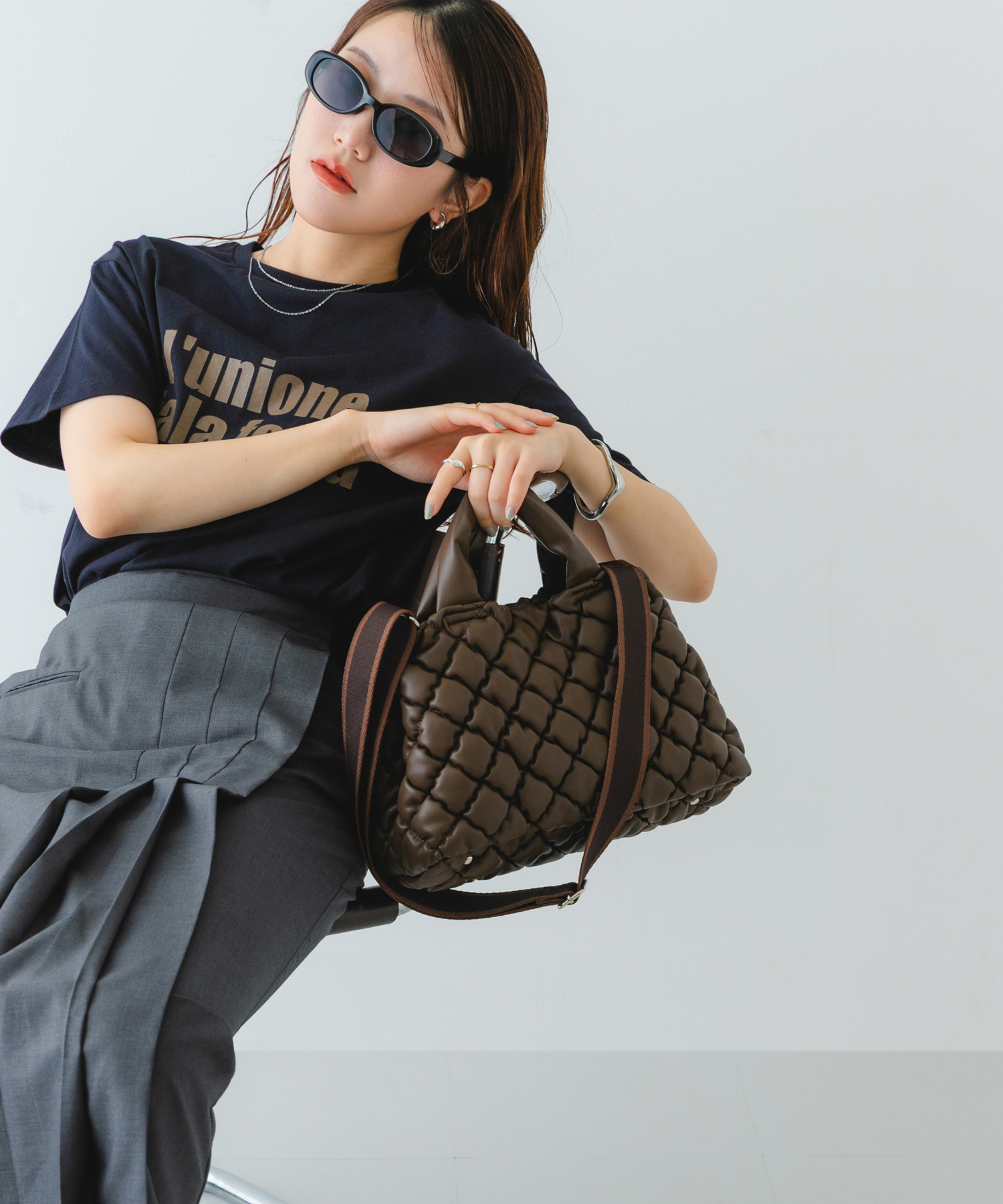 テープショルダーキルティングミニバッグ DARK BROWN one