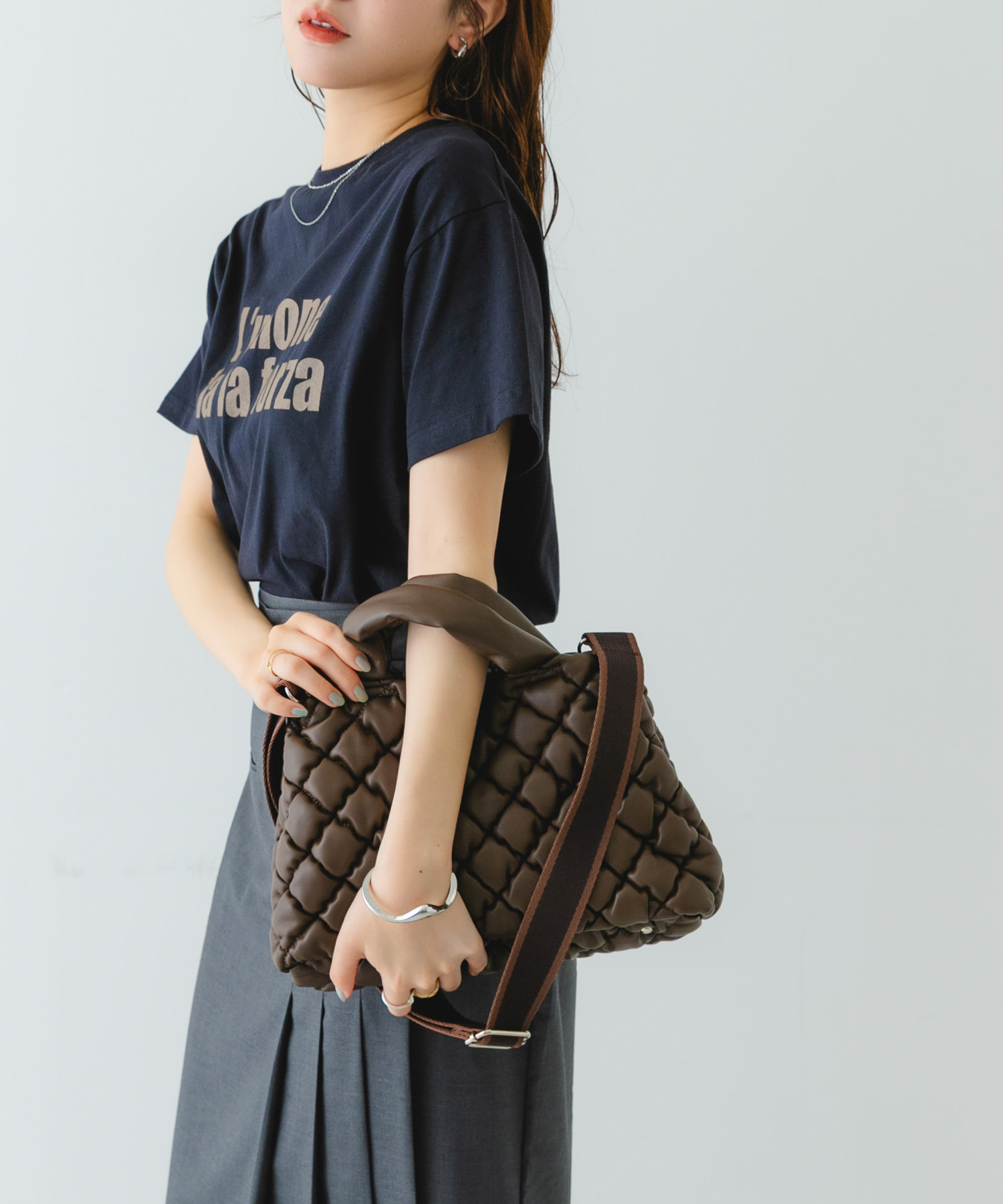 テープショルダーキルティングミニバッグ DARK BROWN one