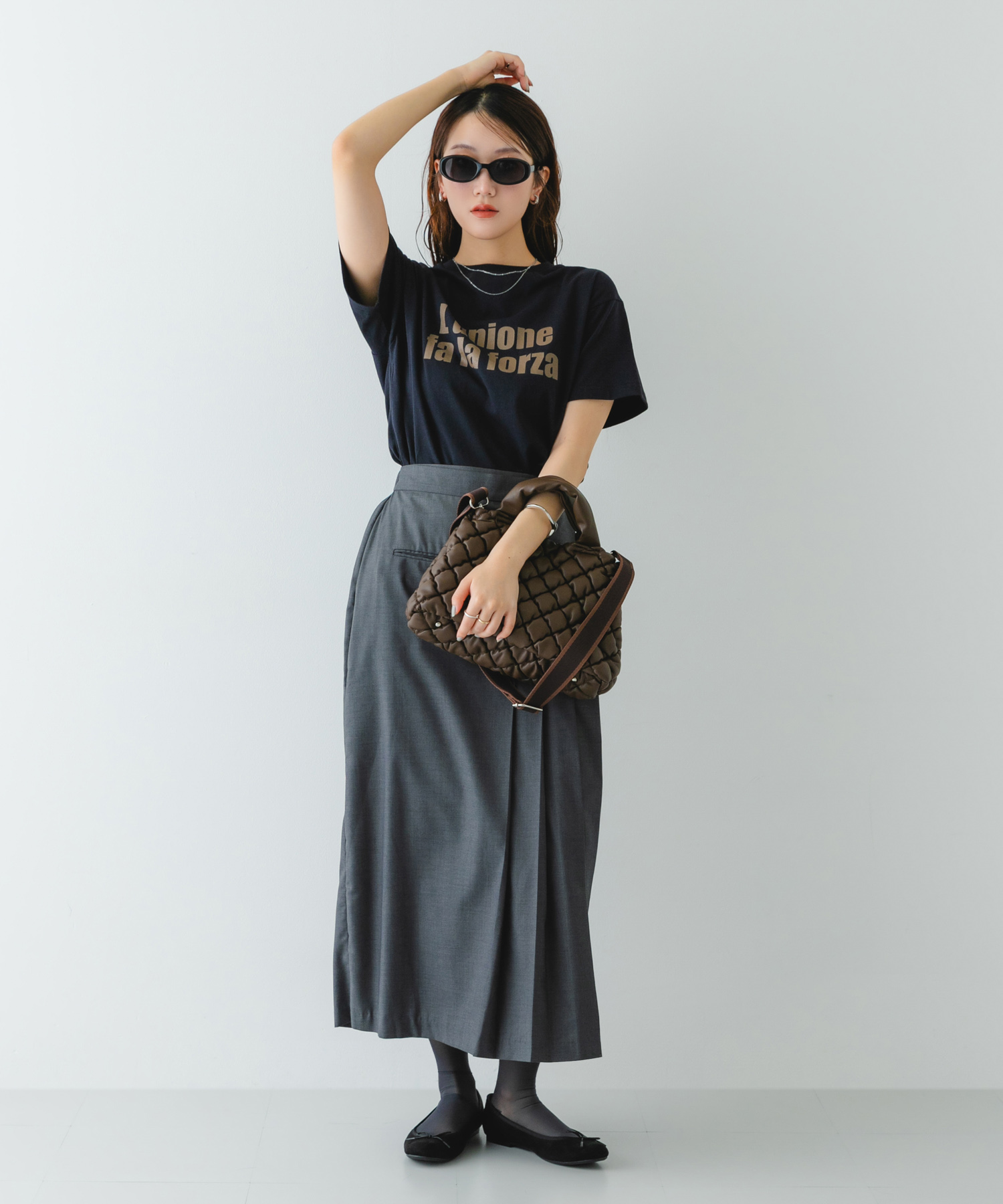 テープショルダーキルティングミニバッグ DARK BROWN one