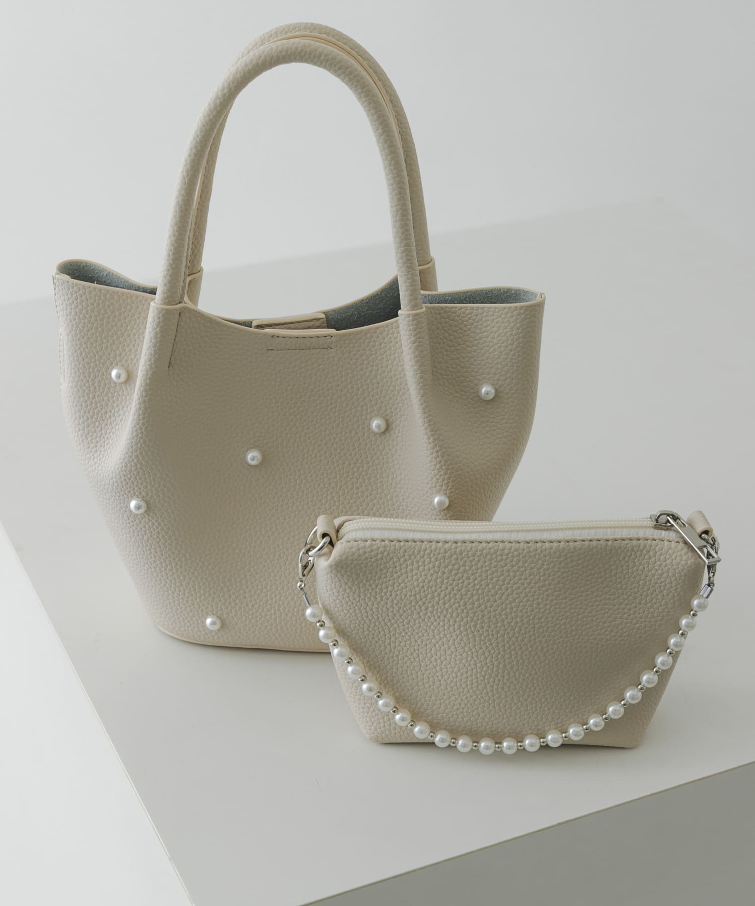 IVORY