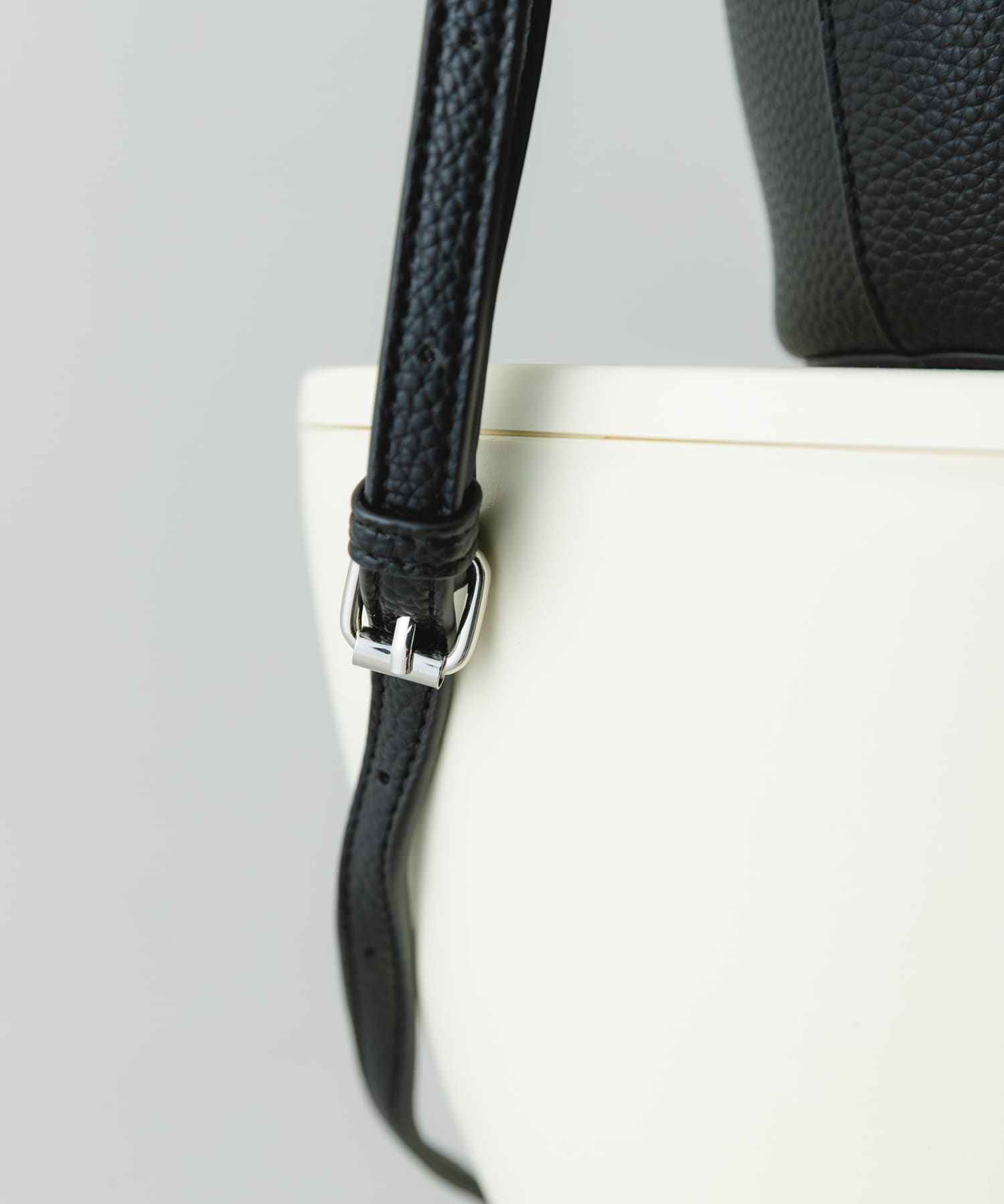 インバッグ付ミニパールバッグ BLACK one