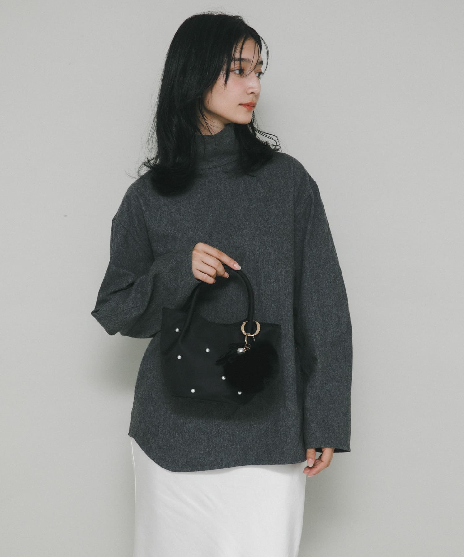 BLACK/Ny
