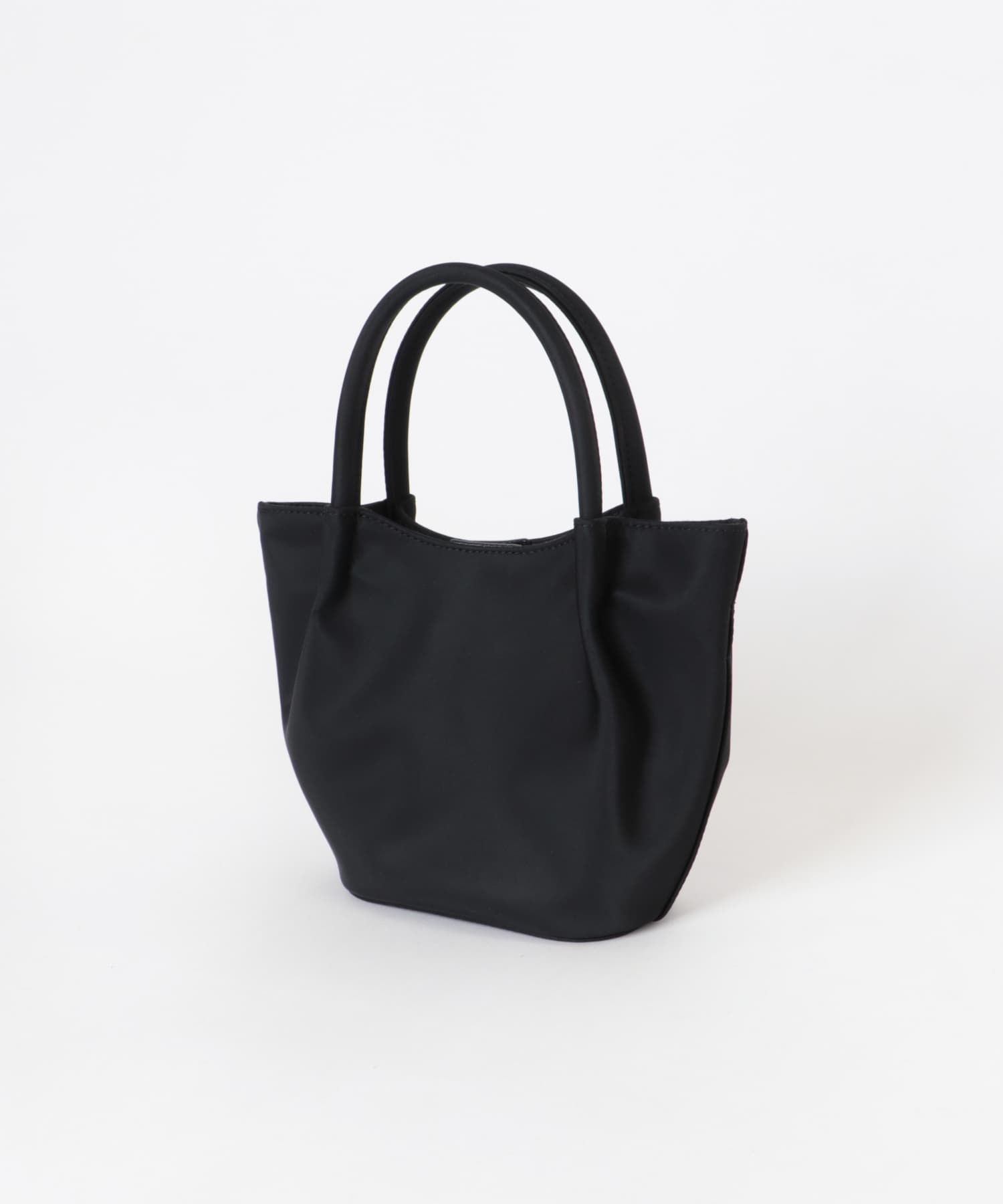 BLACK/Ny