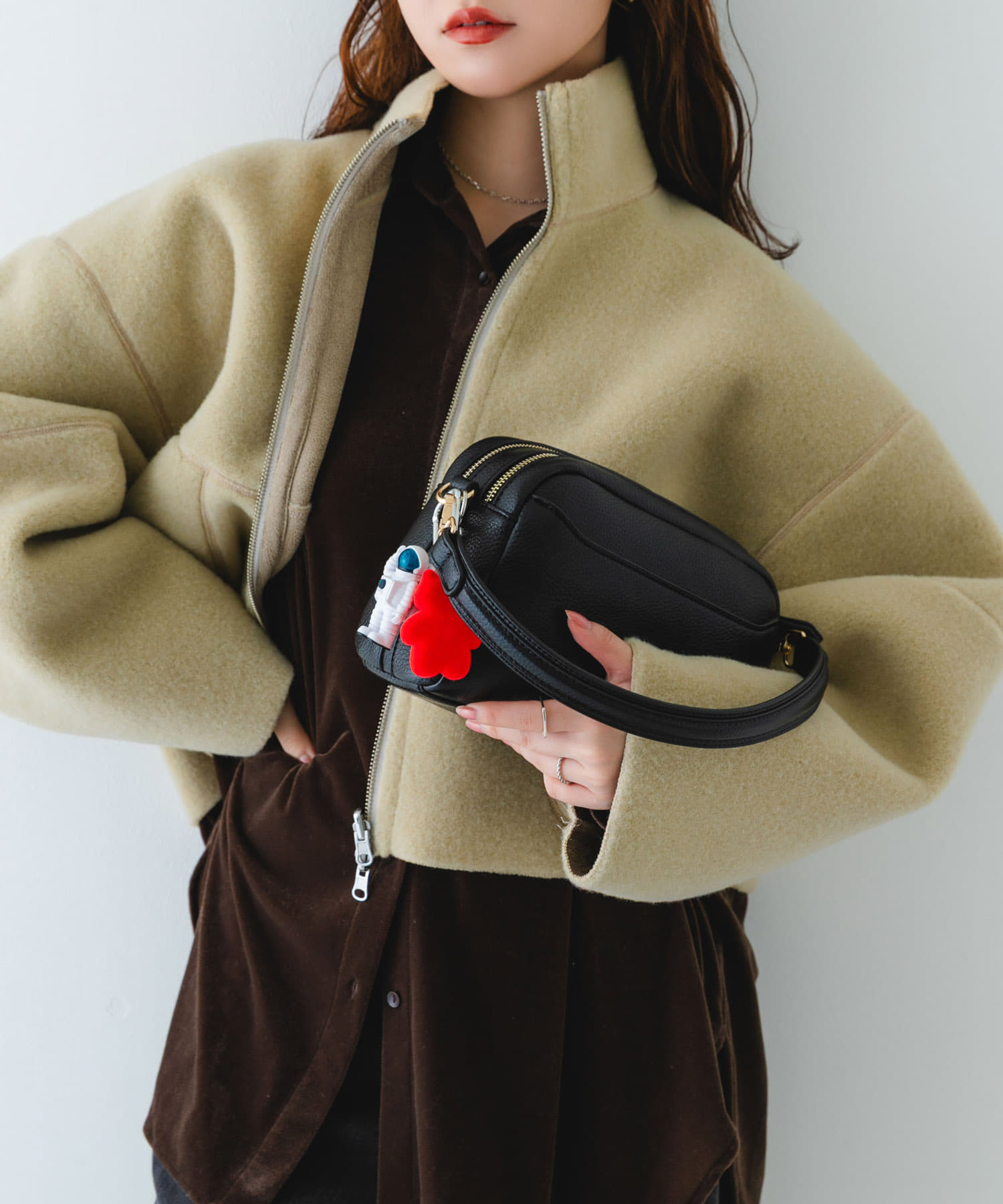 フロントポケットショルダーバッグ BLACK One