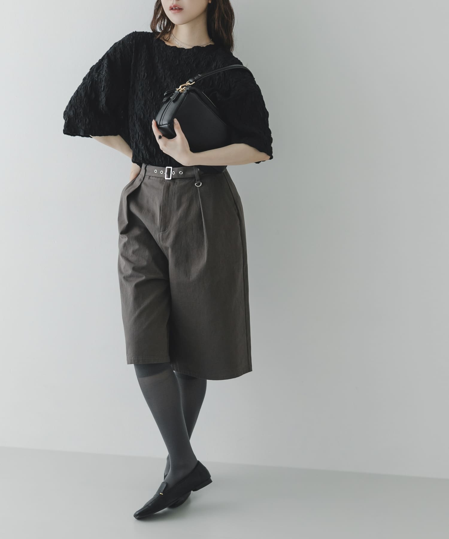 フロントポケットショルダーバッグ BLACK One