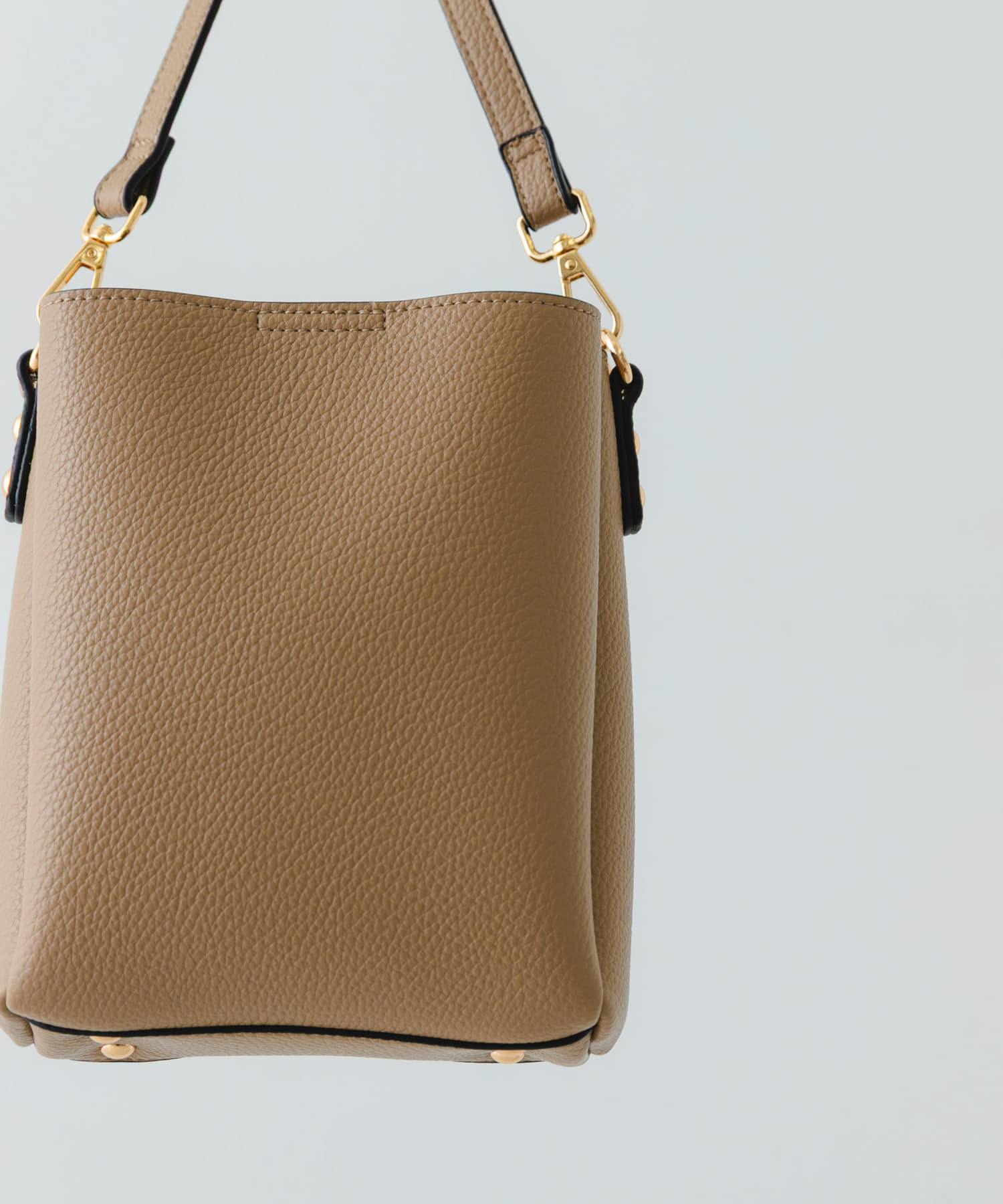 フロントポケットタテナガショルダーバッグ BEIGE One