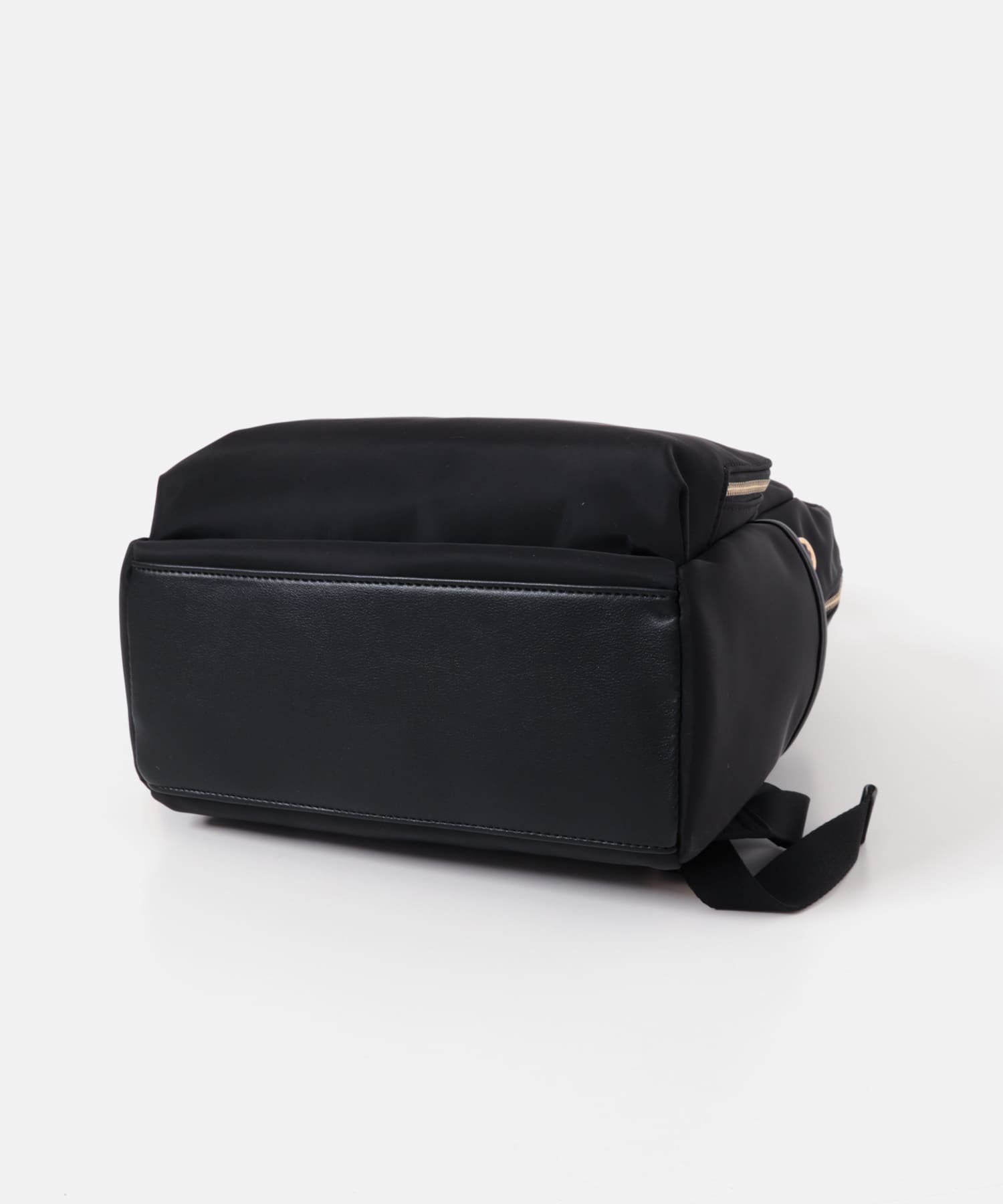 10ポケット撥水リュック BLACK One