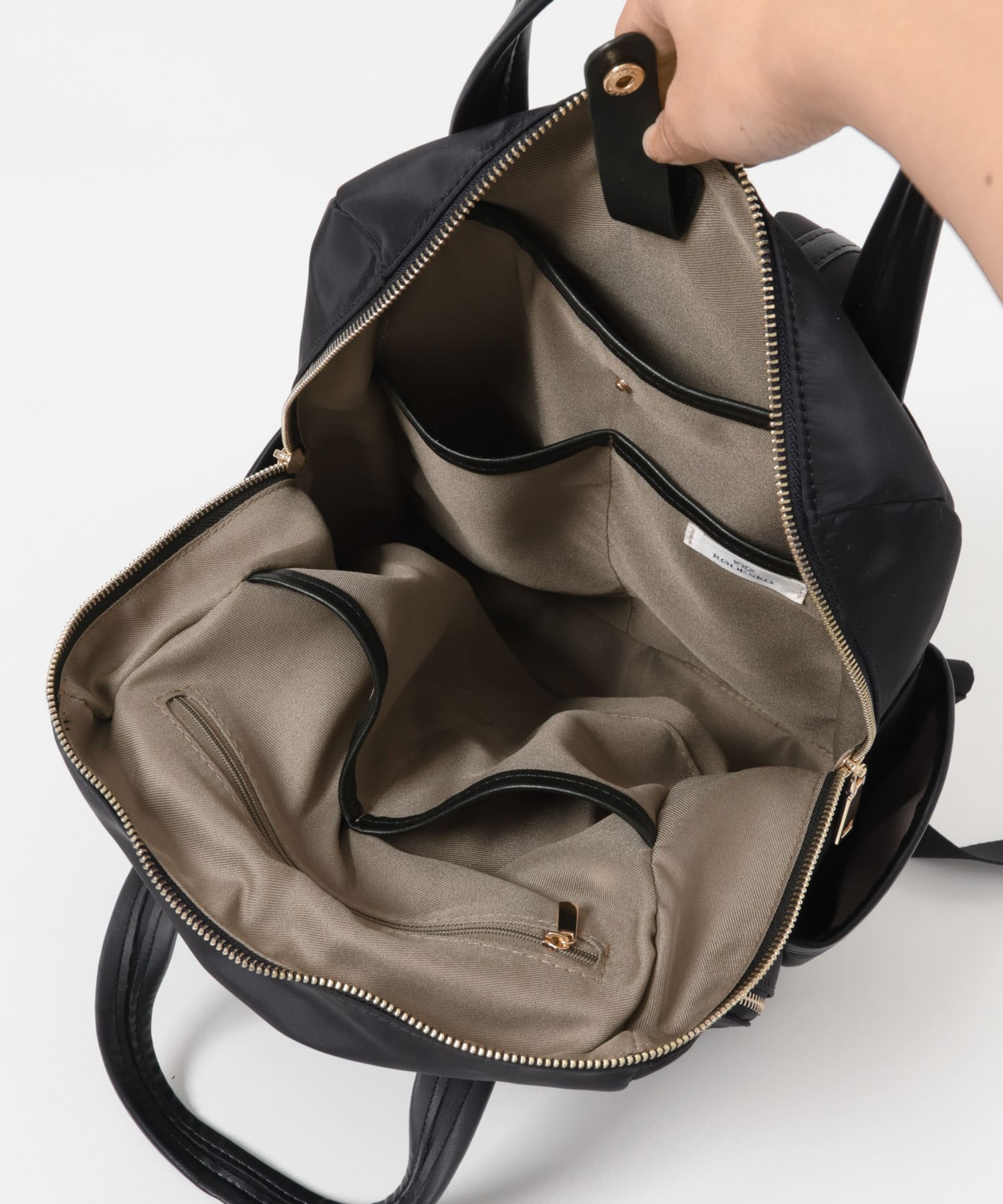 10ポケット撥水リュック BLACK One