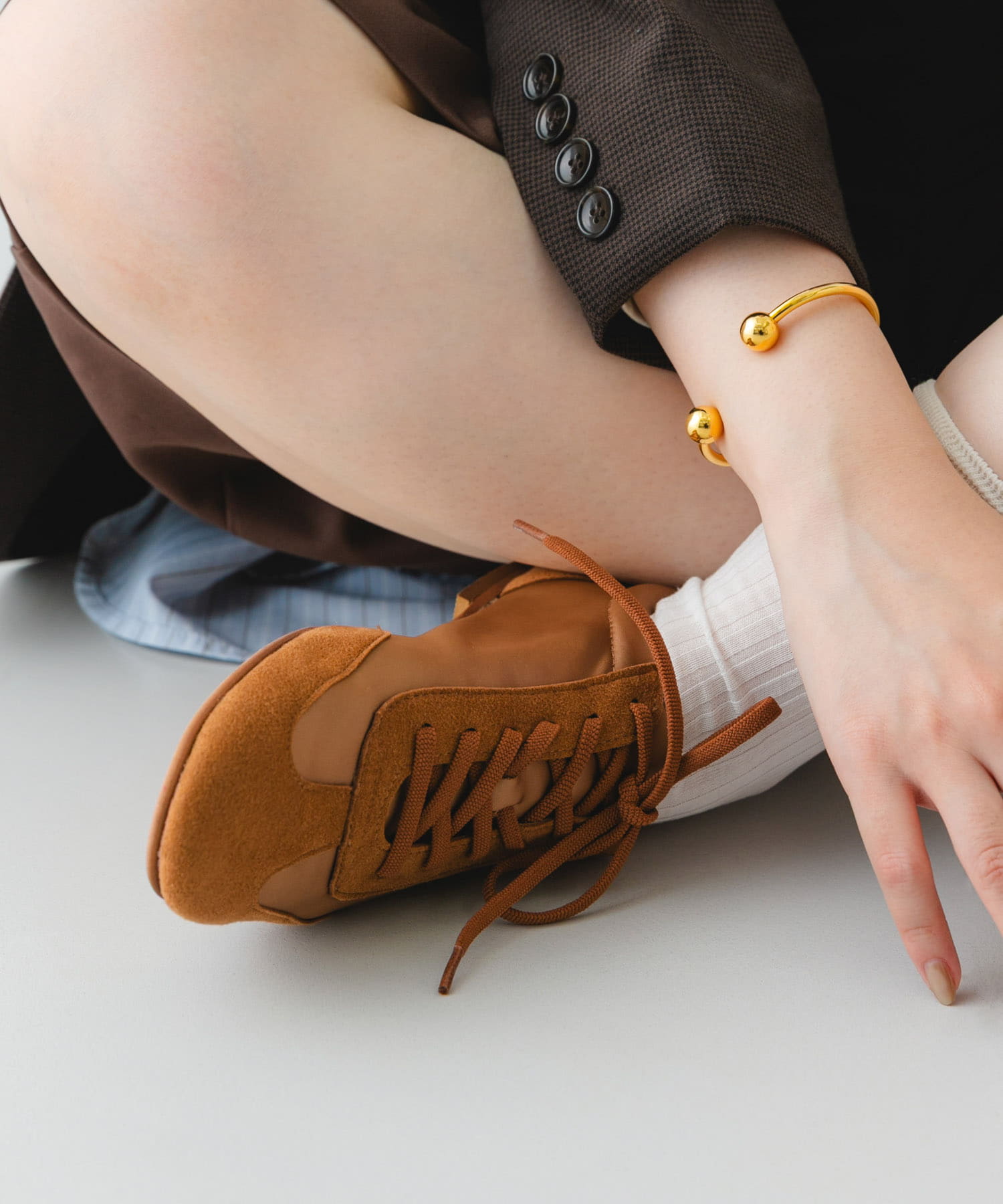 『WEB/一部店舗限定』ストレッチシューレースシューズ CAMEL 36