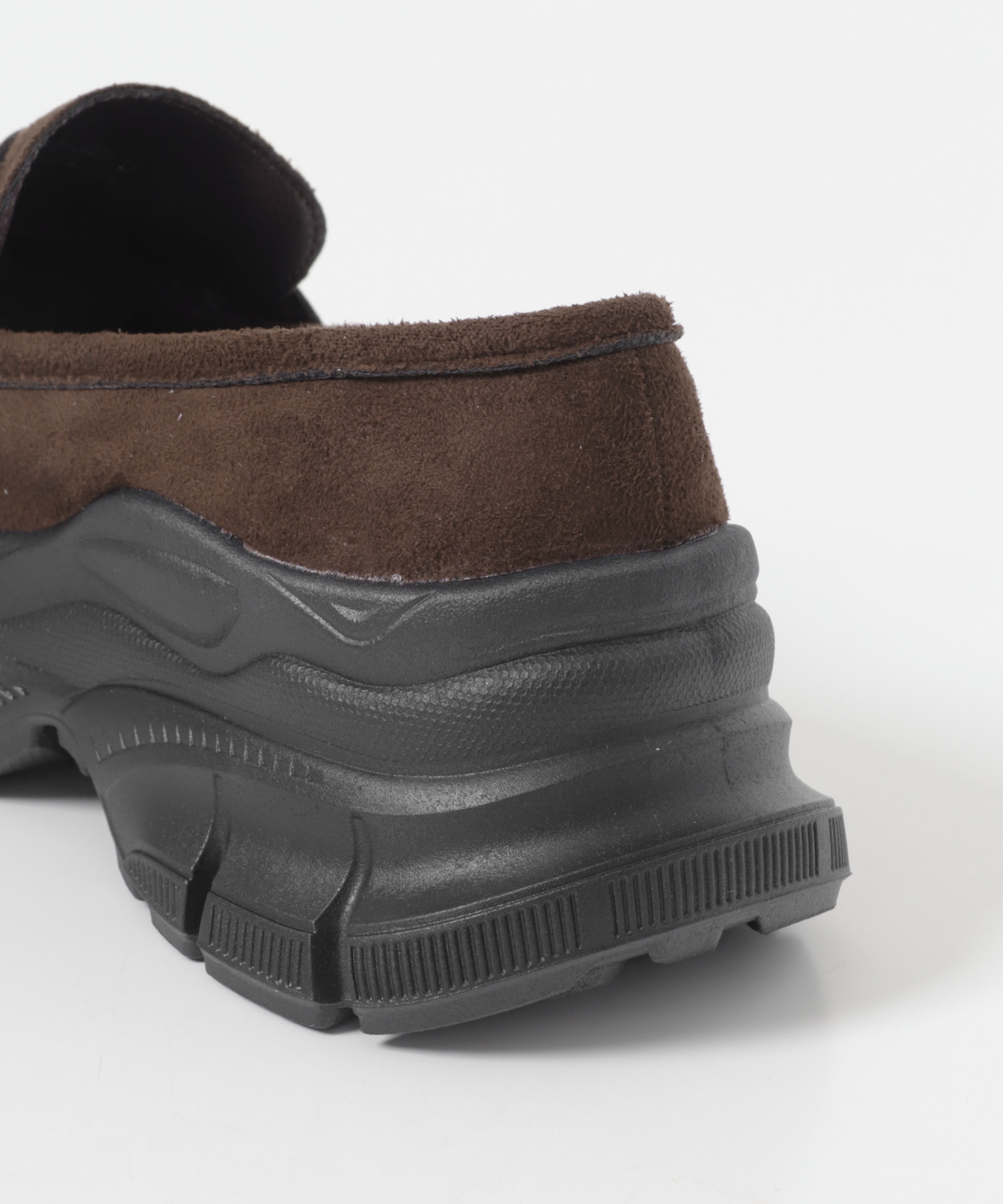 DARK BROWN