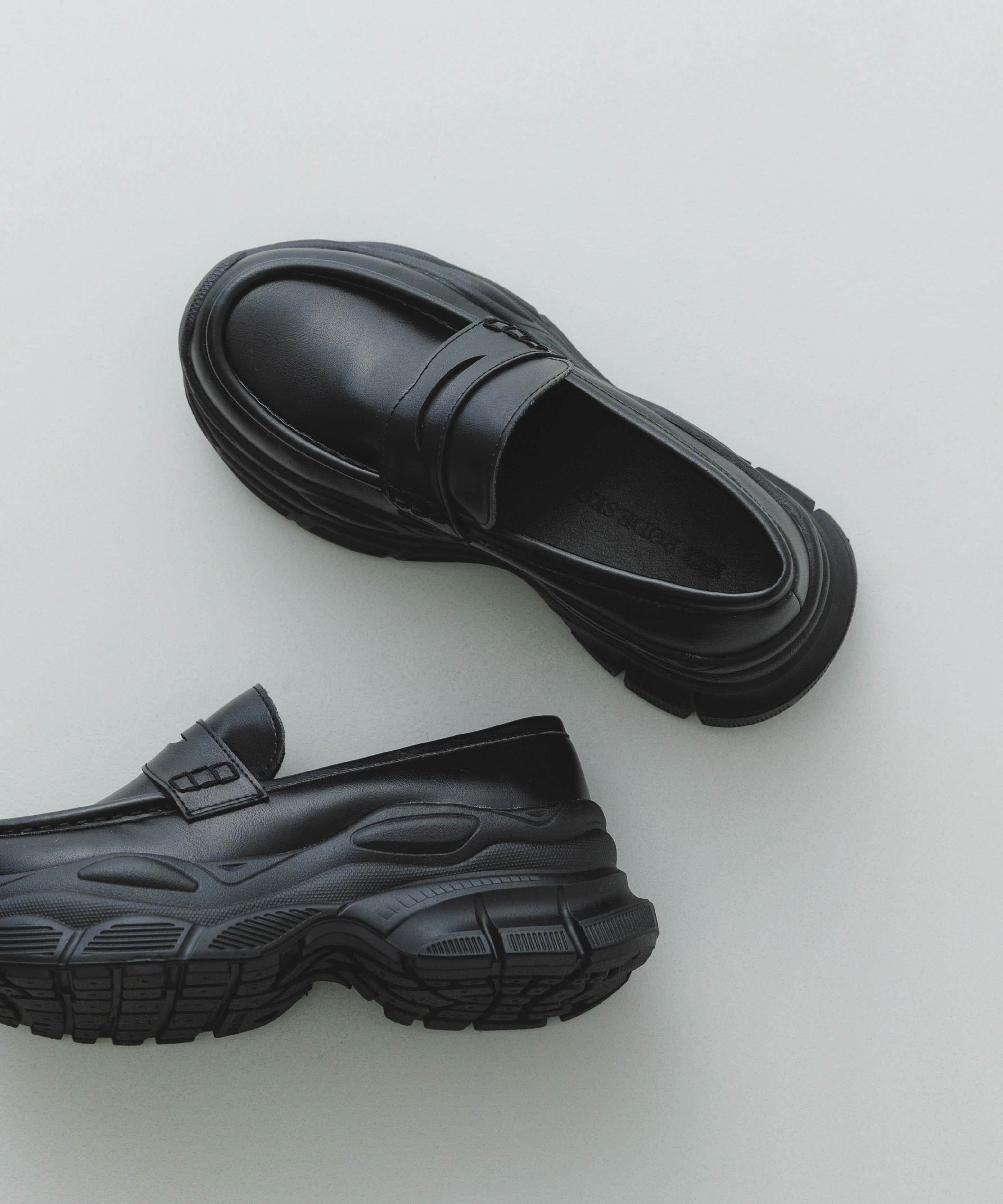 ボリュームソールローファー