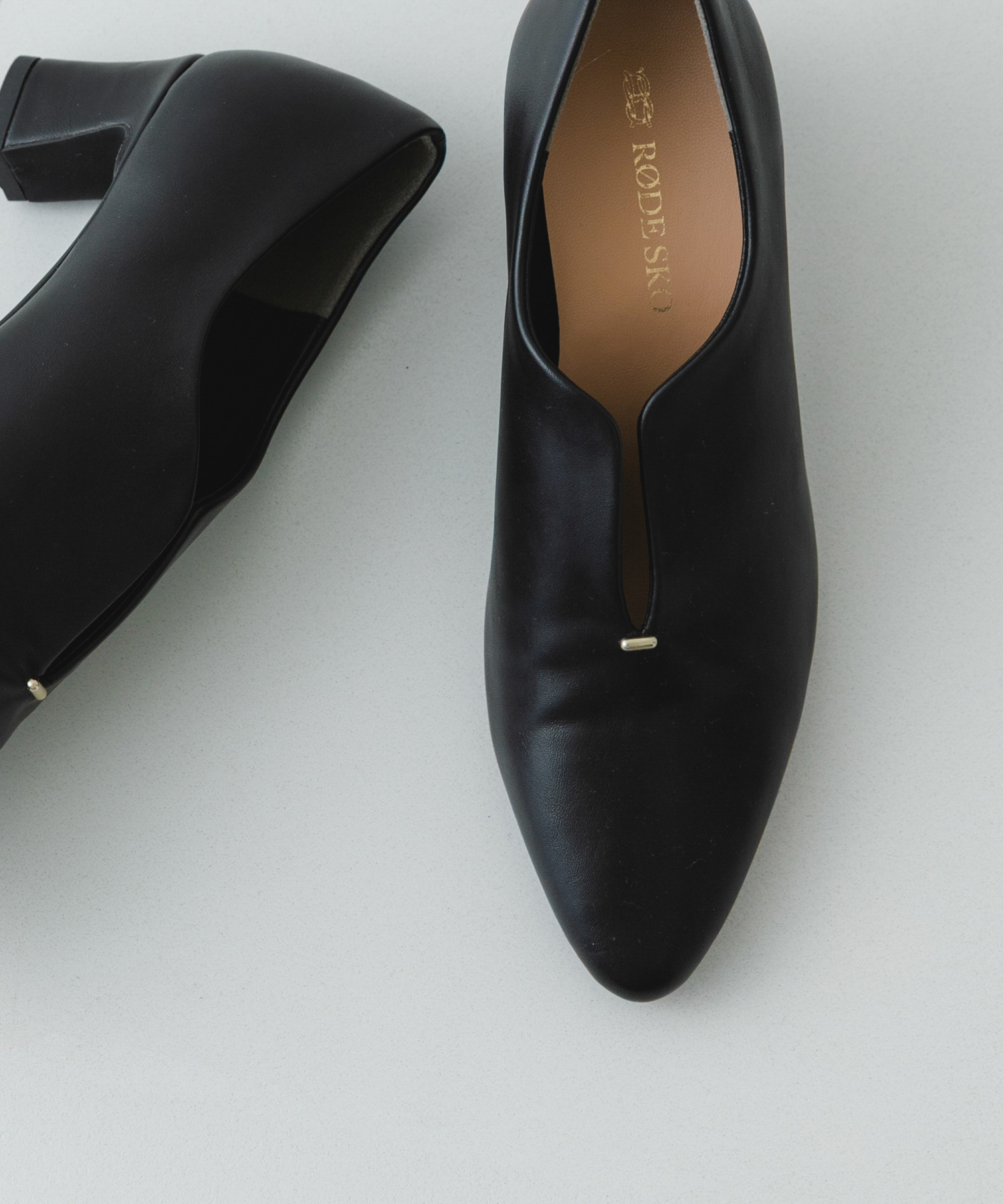 プチメタルスリットパンプス BLACK 36