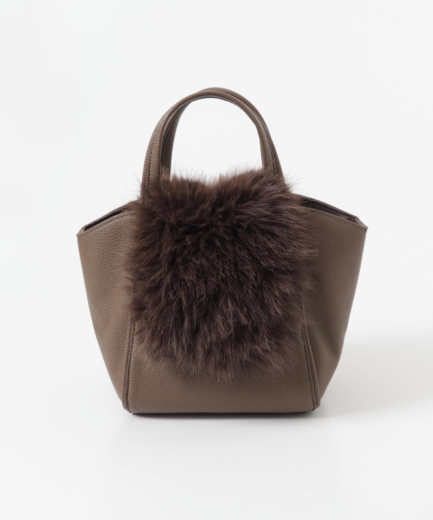 フラッフィーフラップハンドバッグ TAUPE one