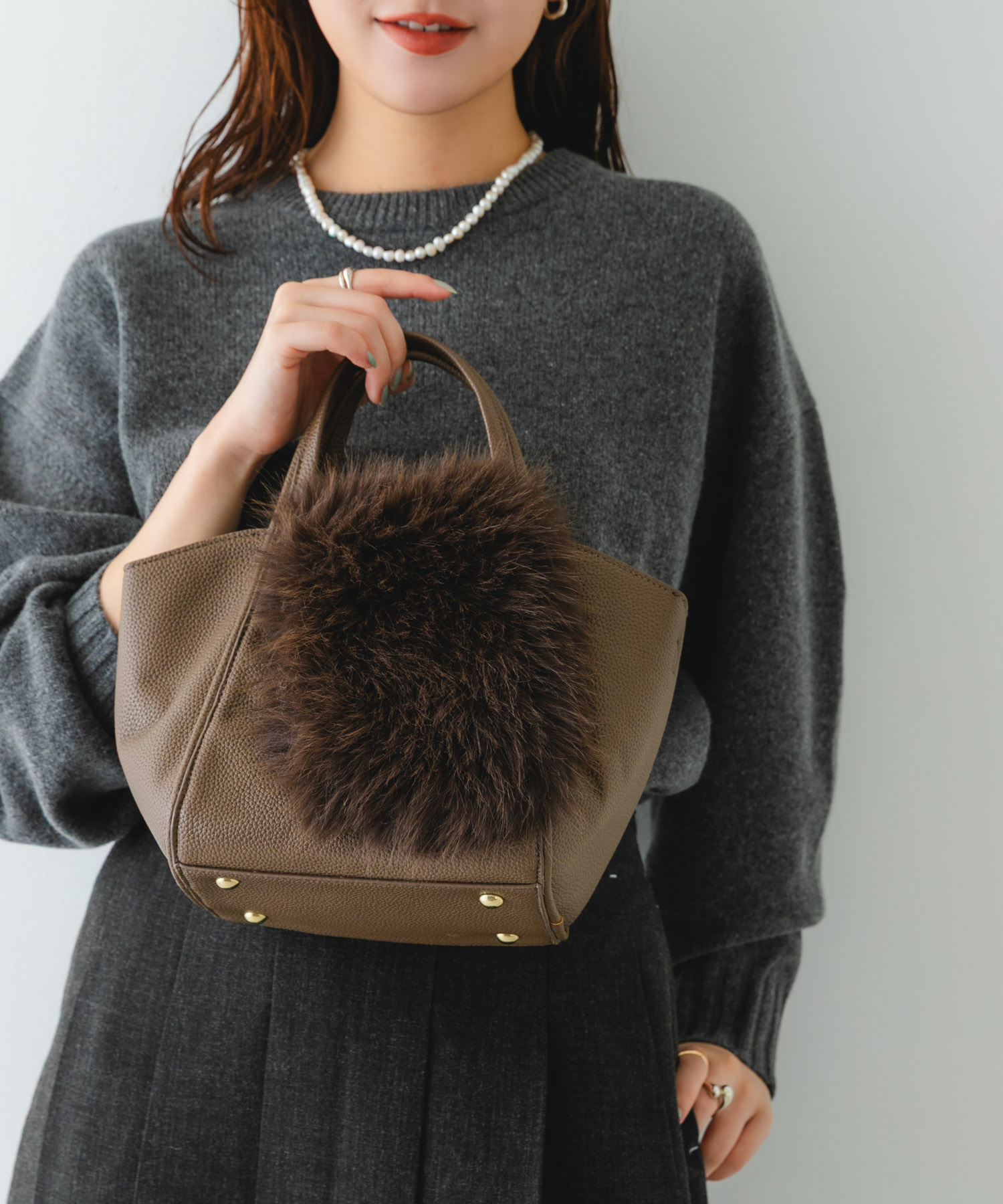 TAUPE