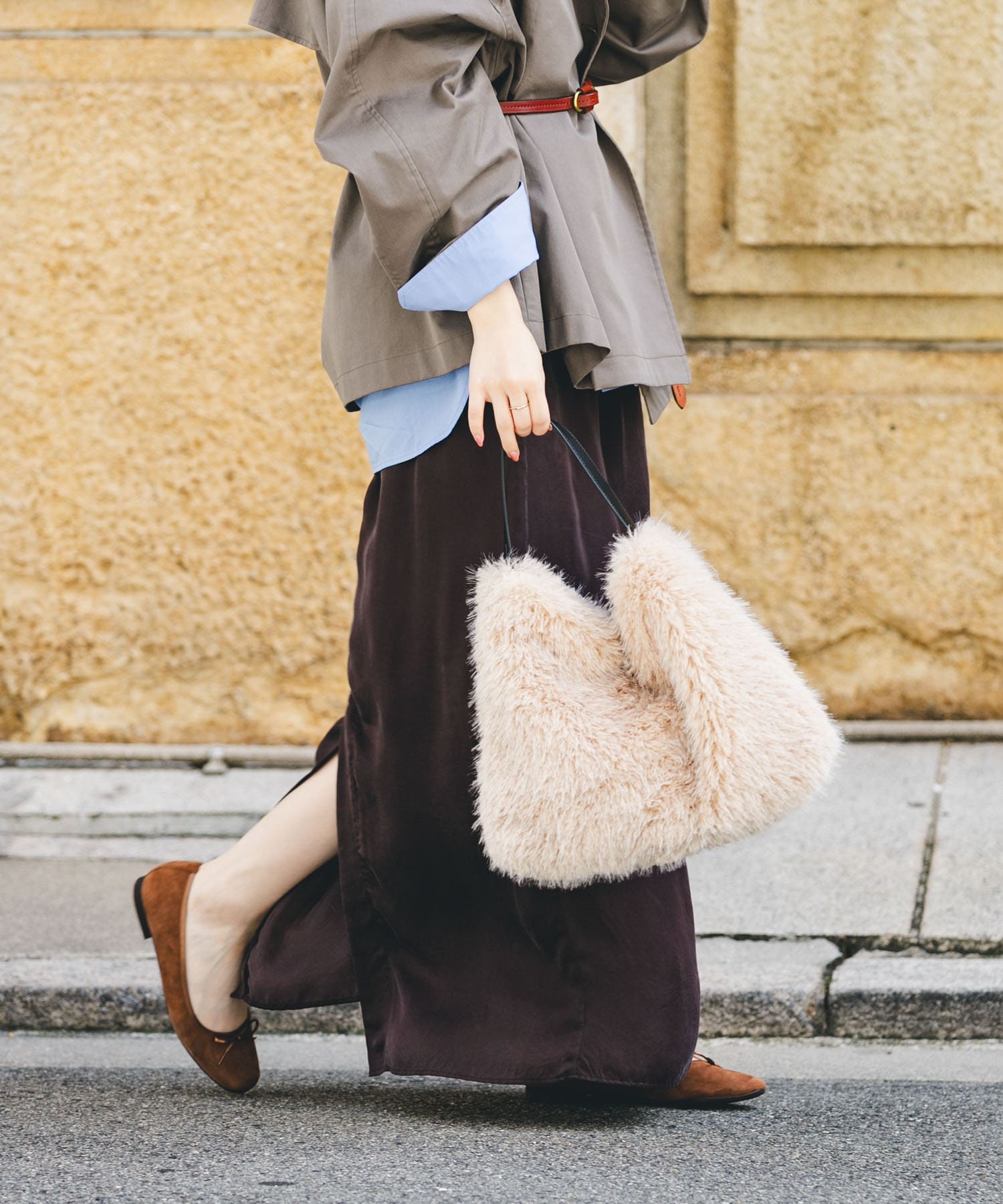 フラッフィーワンハンドルバッグ