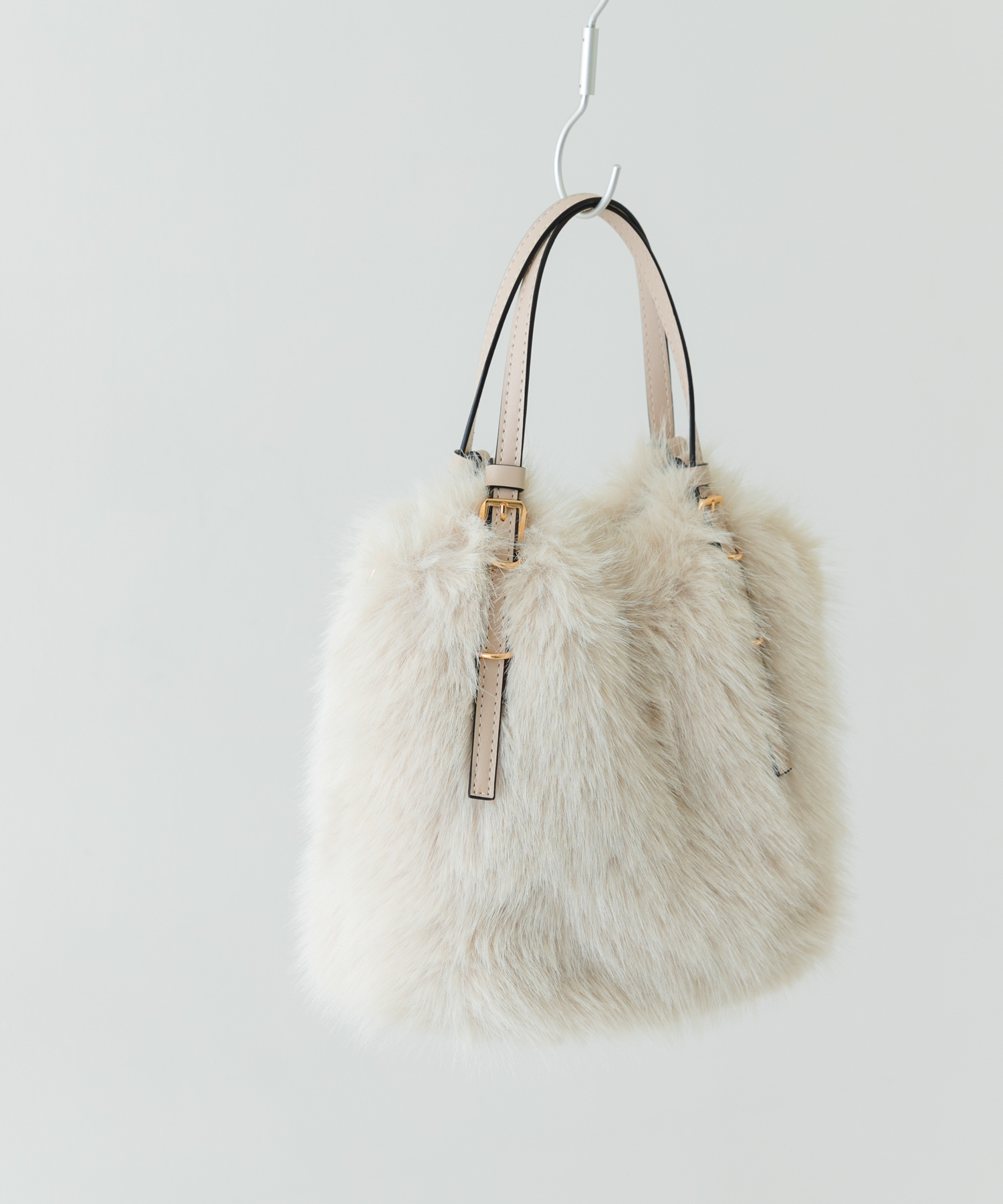 フラッフィー2WAYバッグ IVORY one