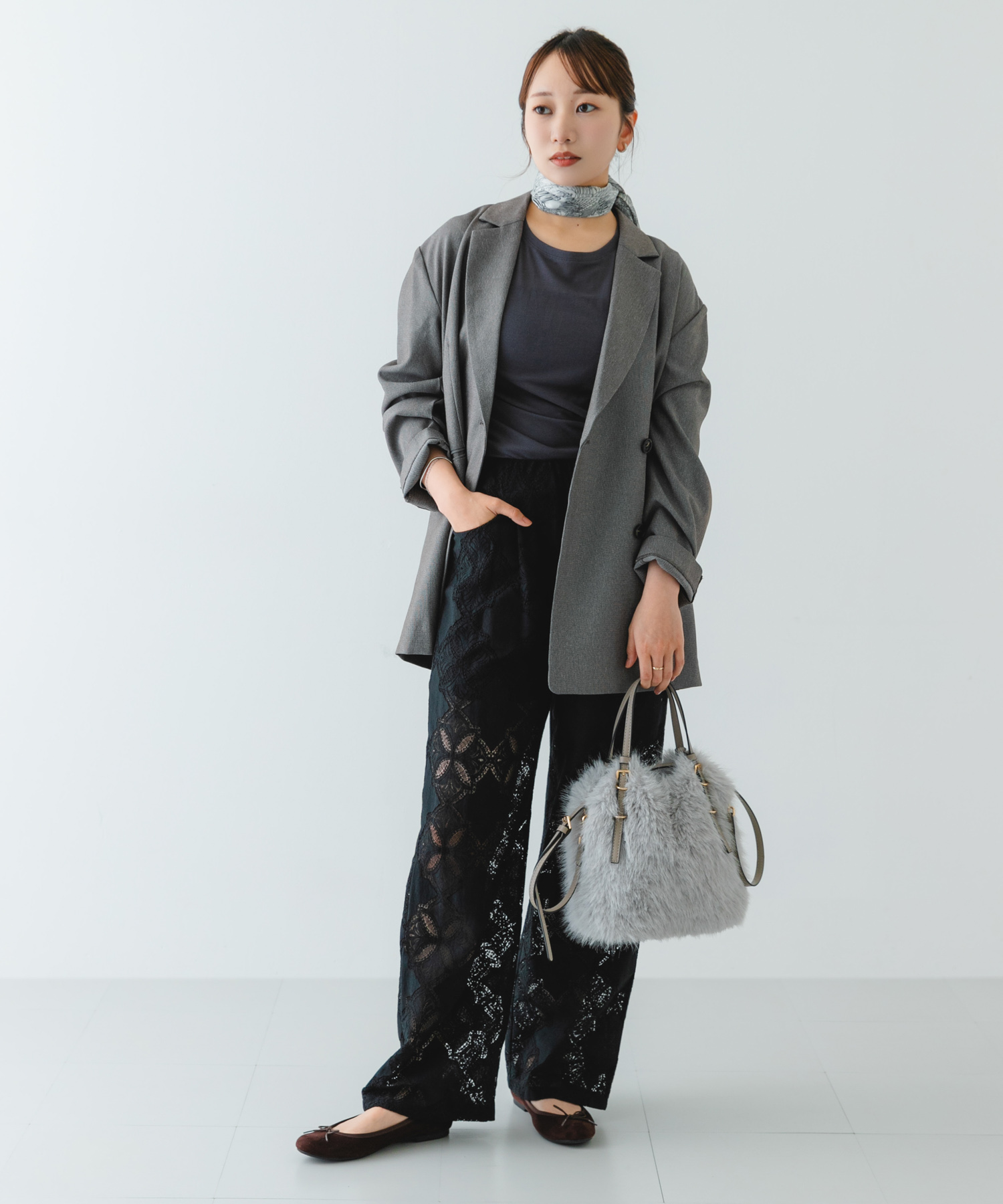 LIGHT GRAY