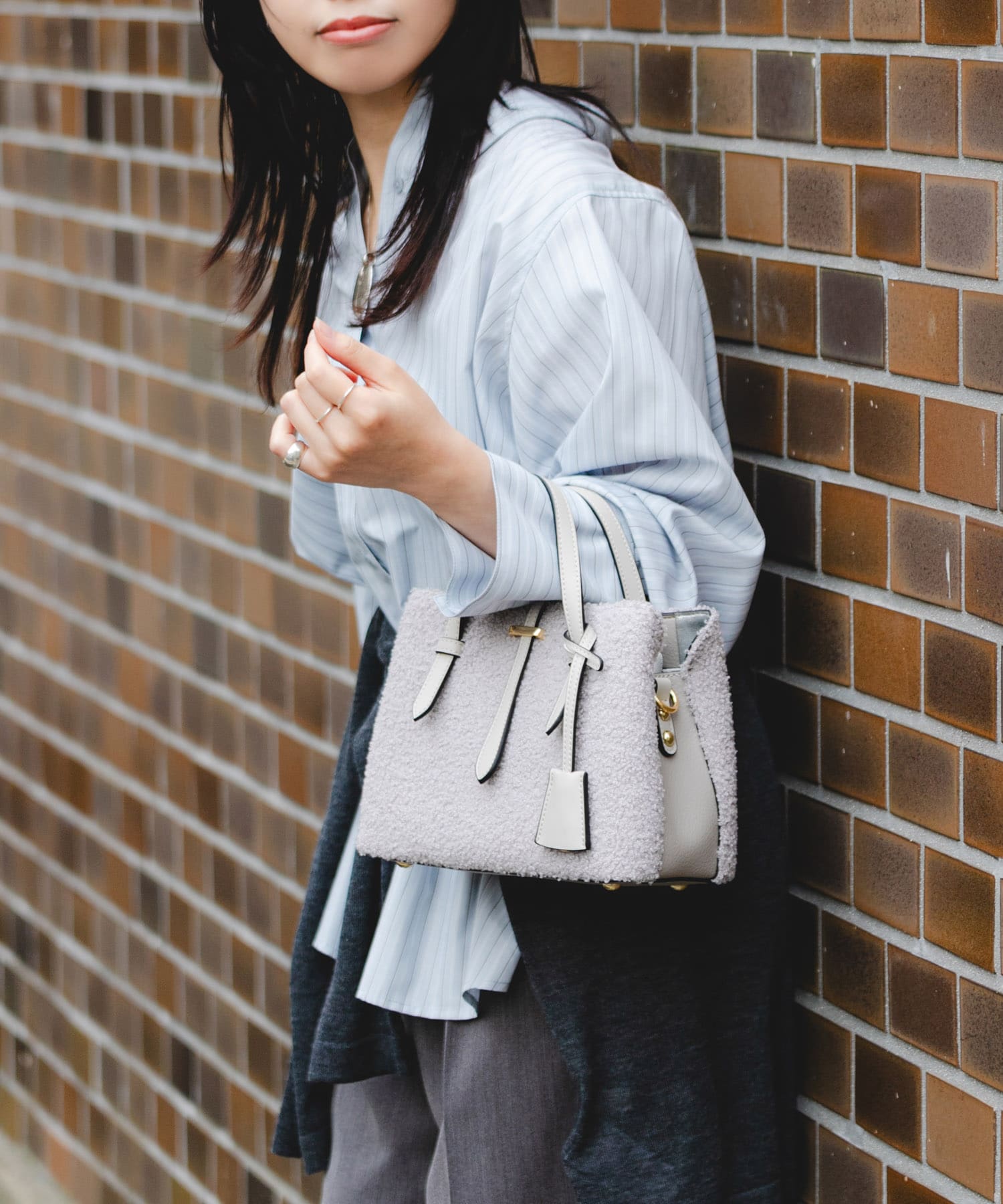 チャーム付ボアミニバッグ