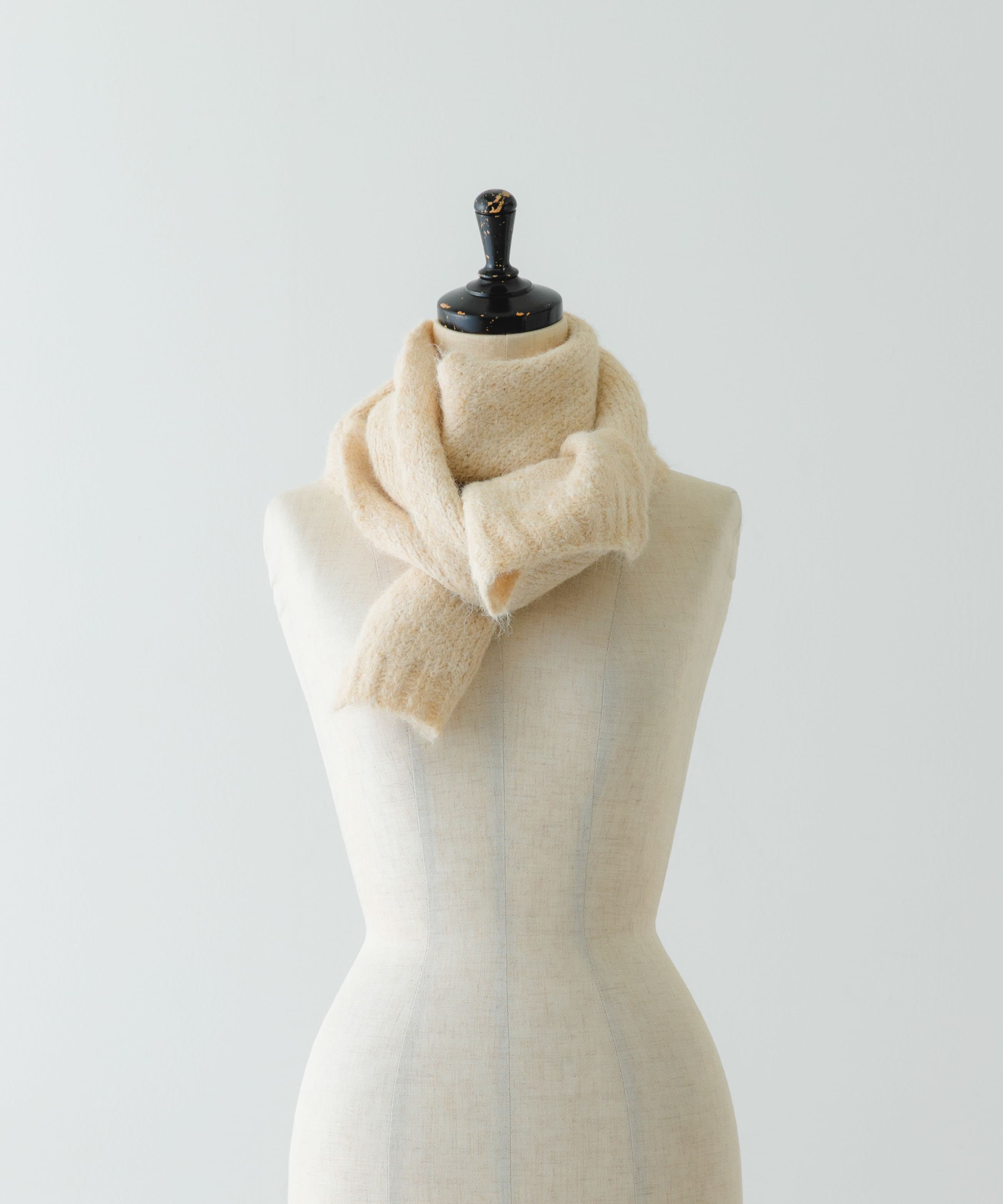 ショートマフラー