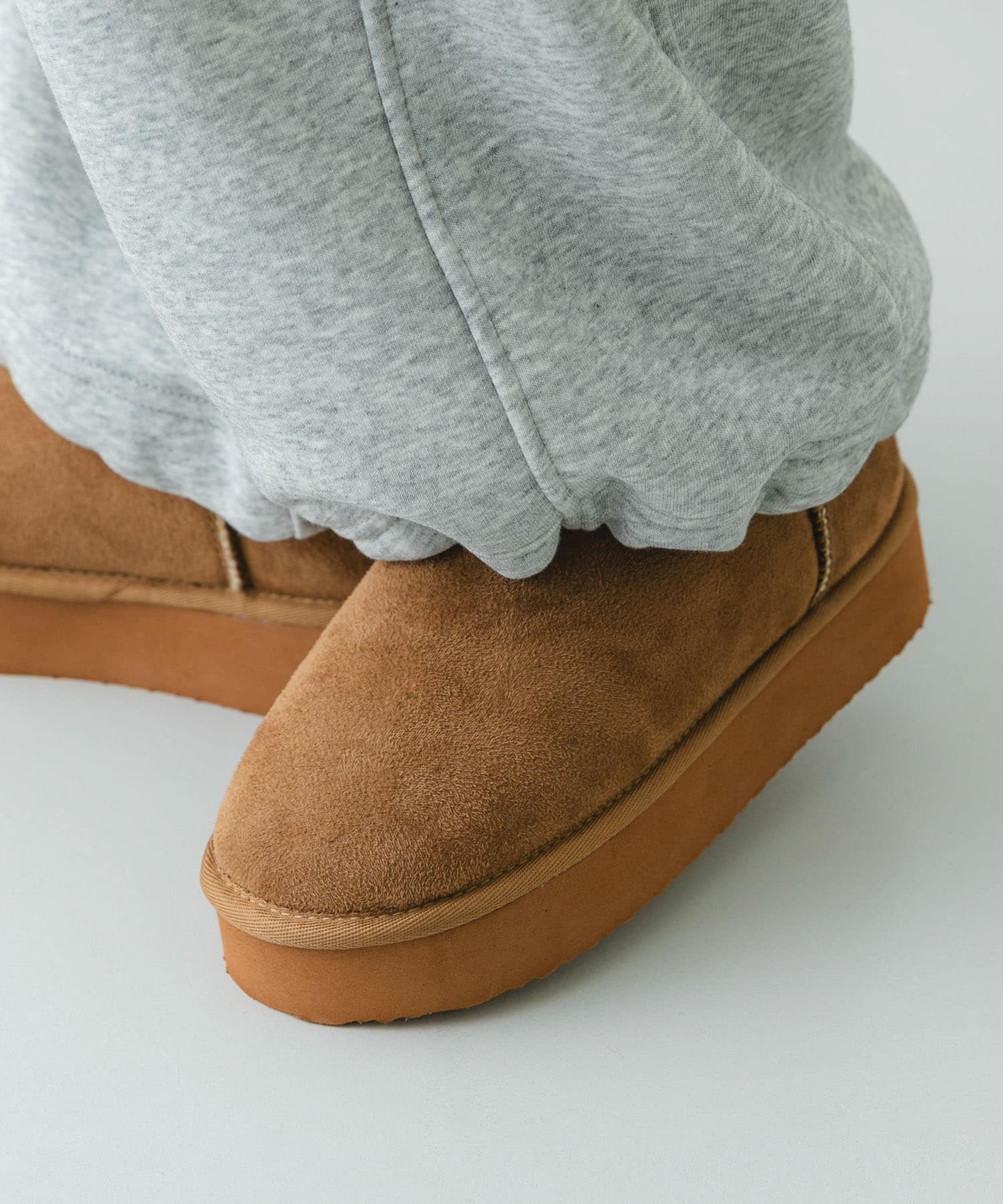 撥水フラッフィームートンブーツ CAMEL 36