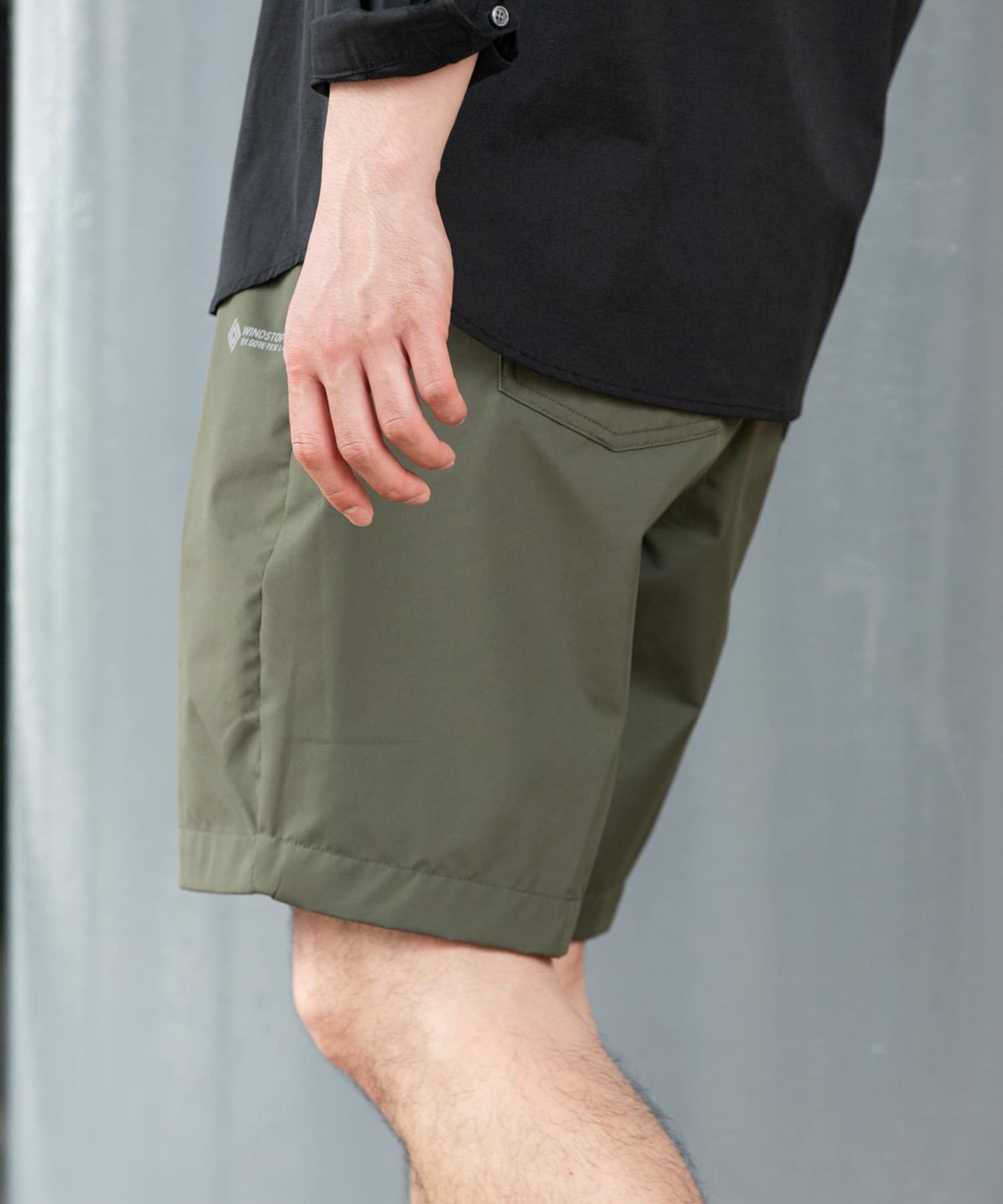 KHAKI